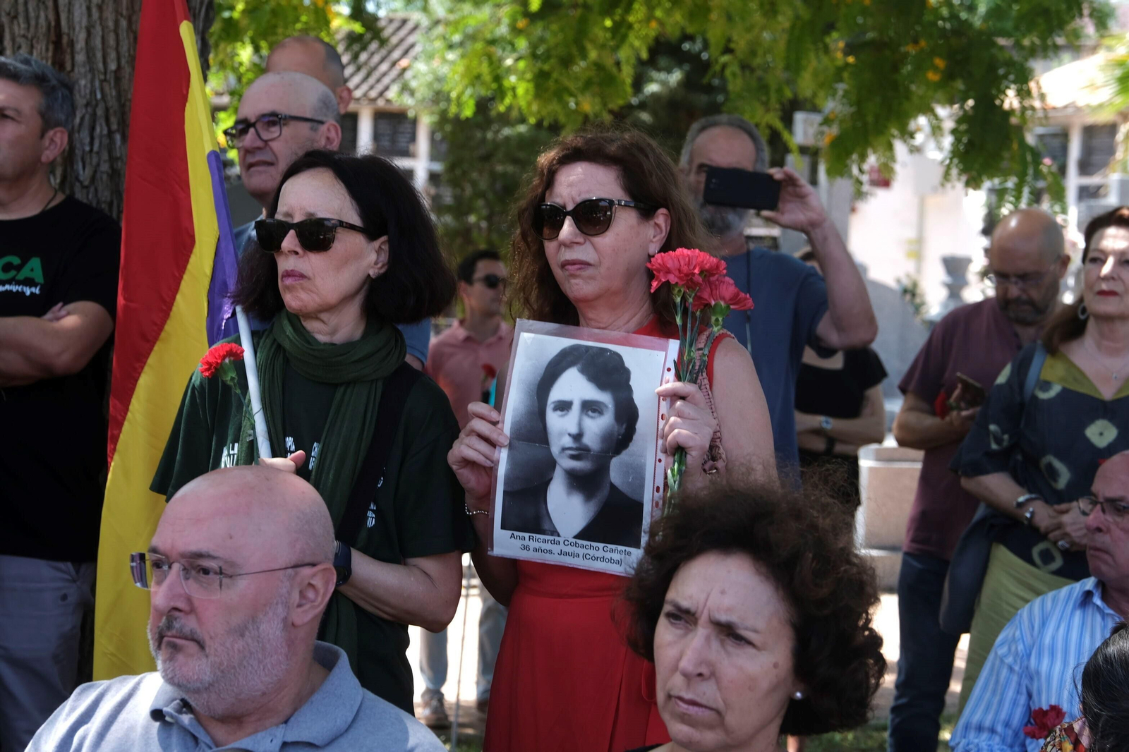 El homenaje a las víctimas del franquismo en Córdoba, en imágenes