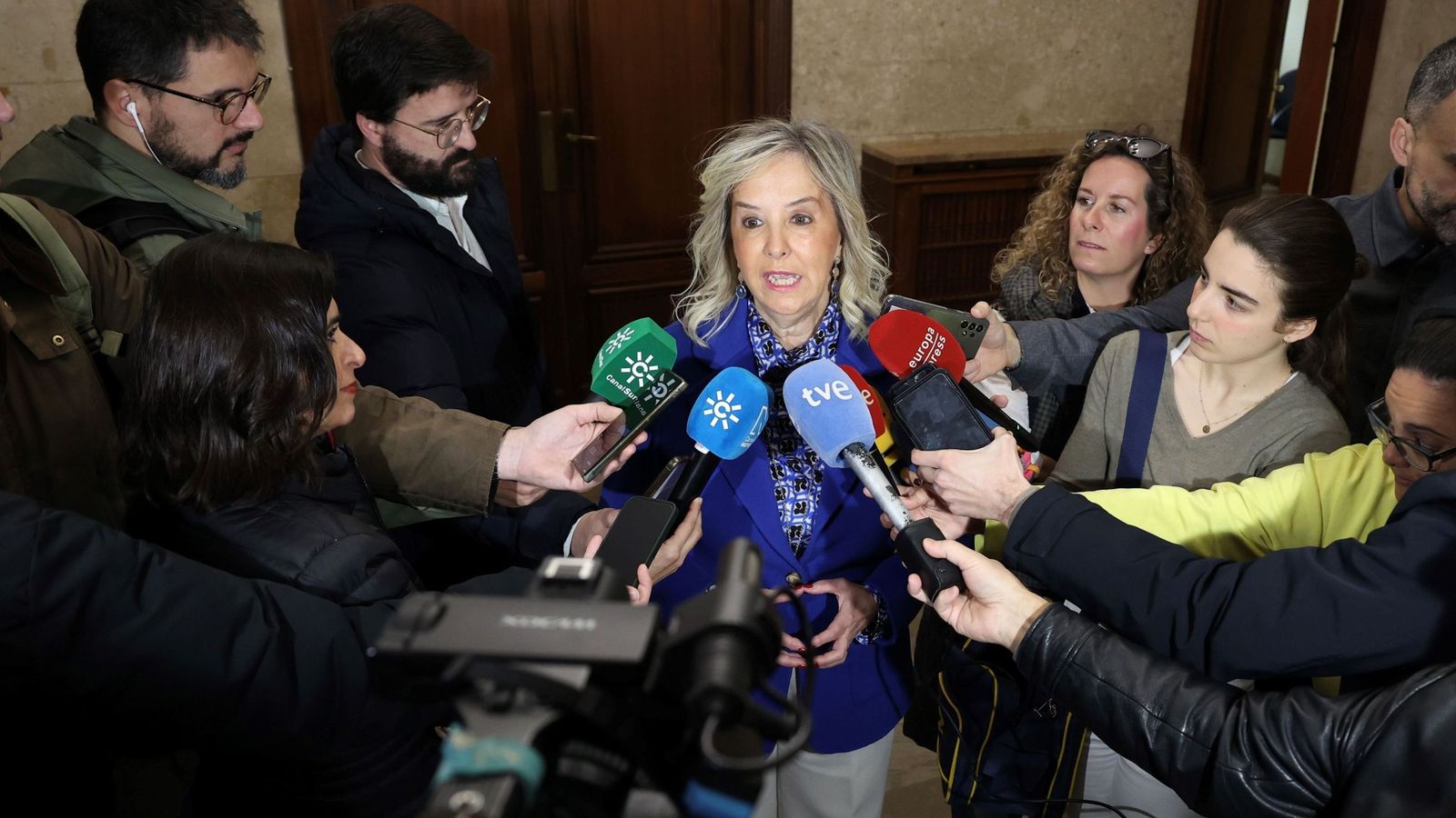 Ana Tárrago, antes de reunirse con los fiscales jefes en Sevilla.