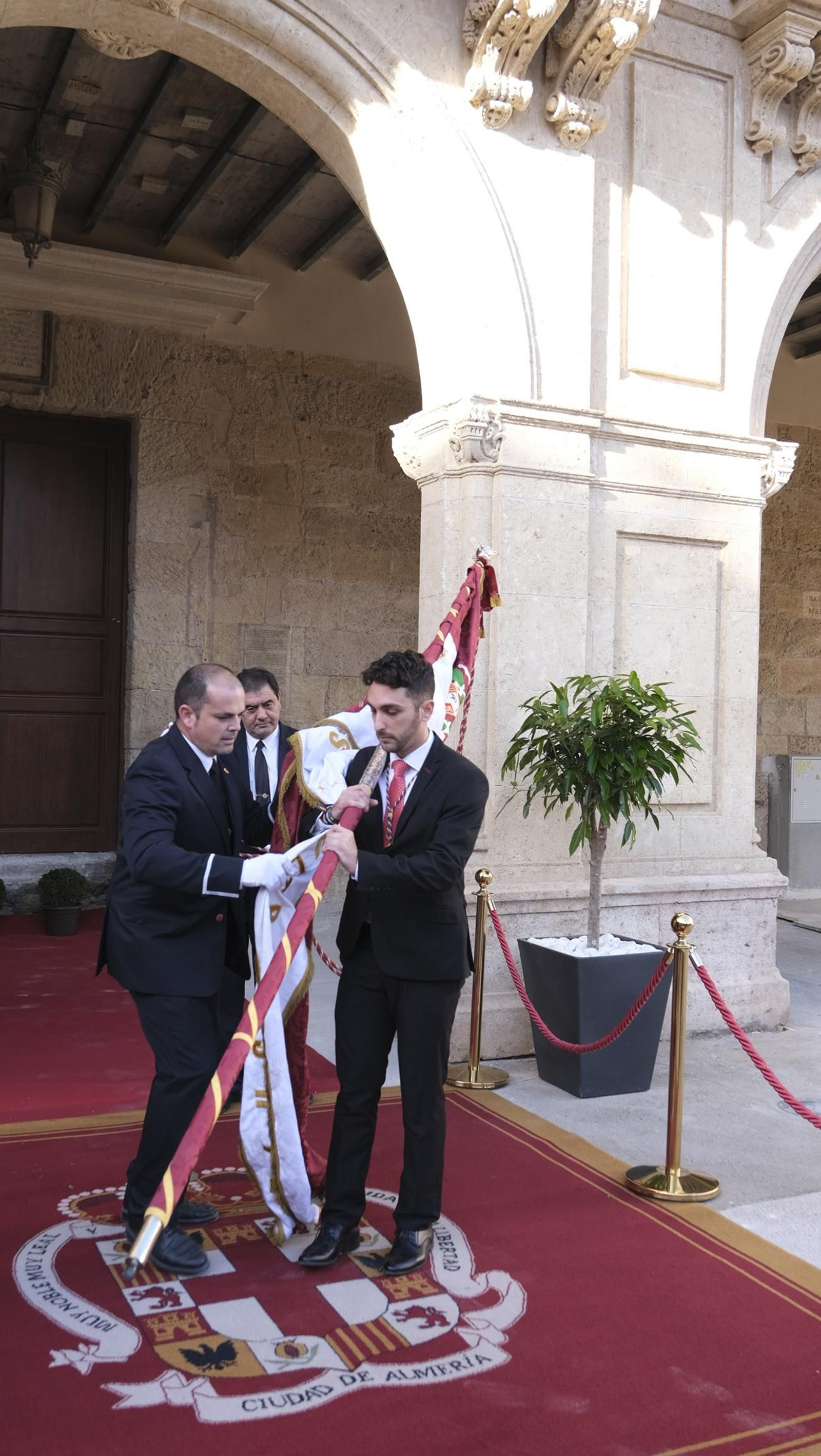 Imágenes de la celebración del Día del Pendón en Almería