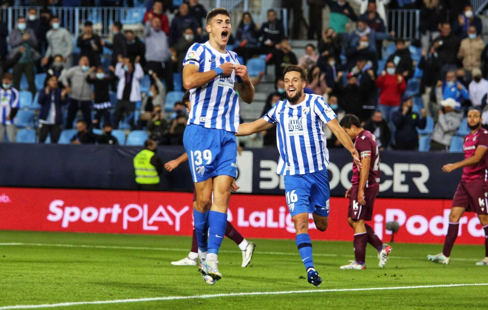 Las fotos del Málaga-Real Sociedad B