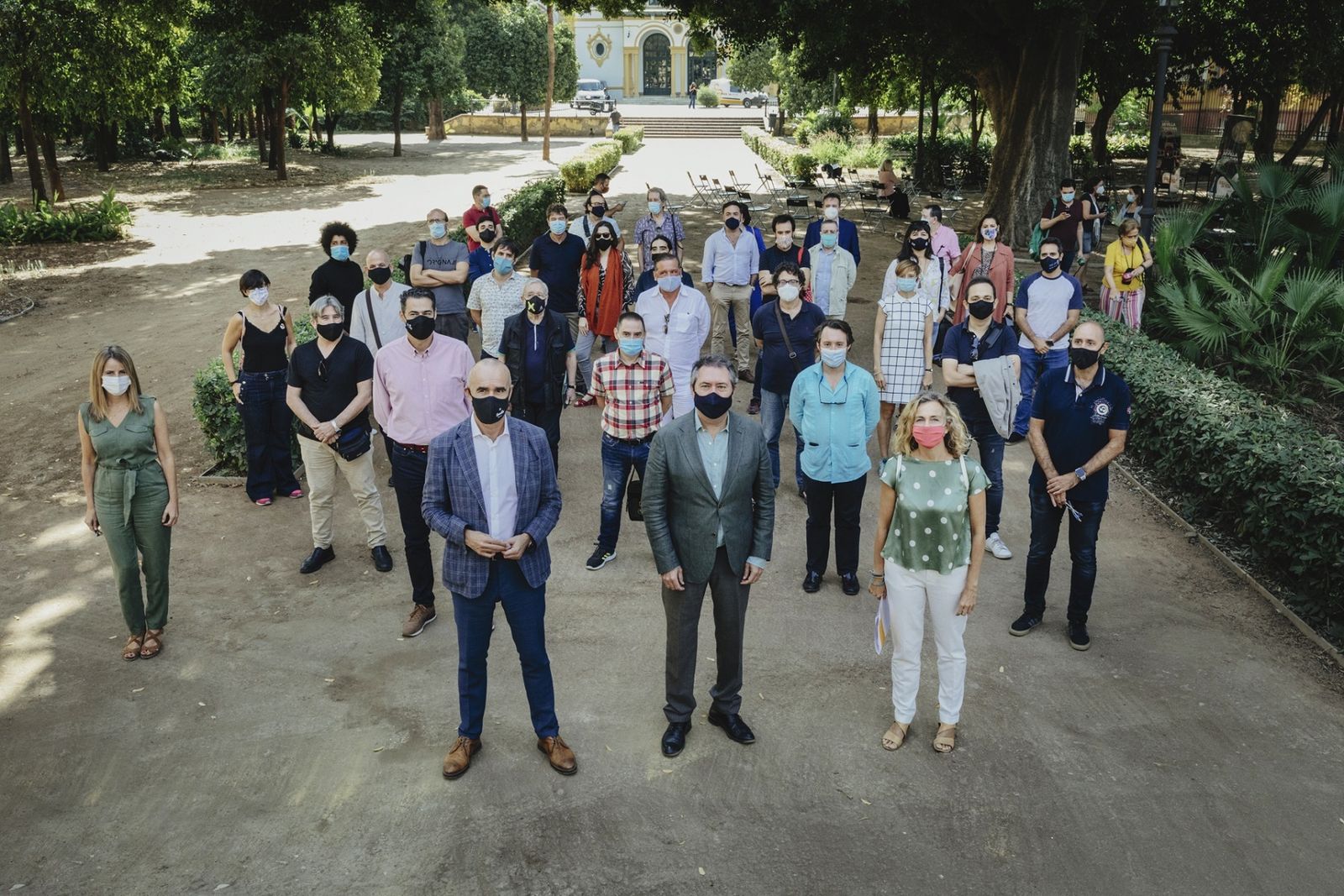 El alcalde Juan Espadas presidió la presentación del otoño cultural, como hiciera con 'Veraneo en la City'.
