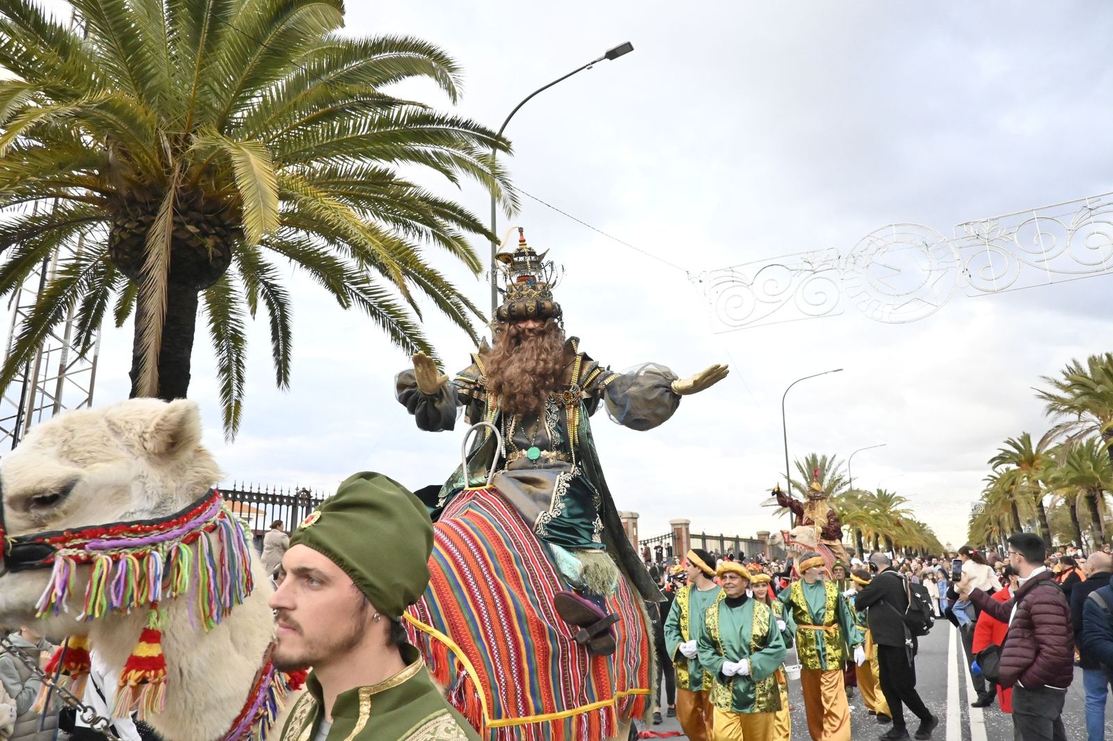 Las mejores fotografías de la llegada de los Reyes Magos a Huelva