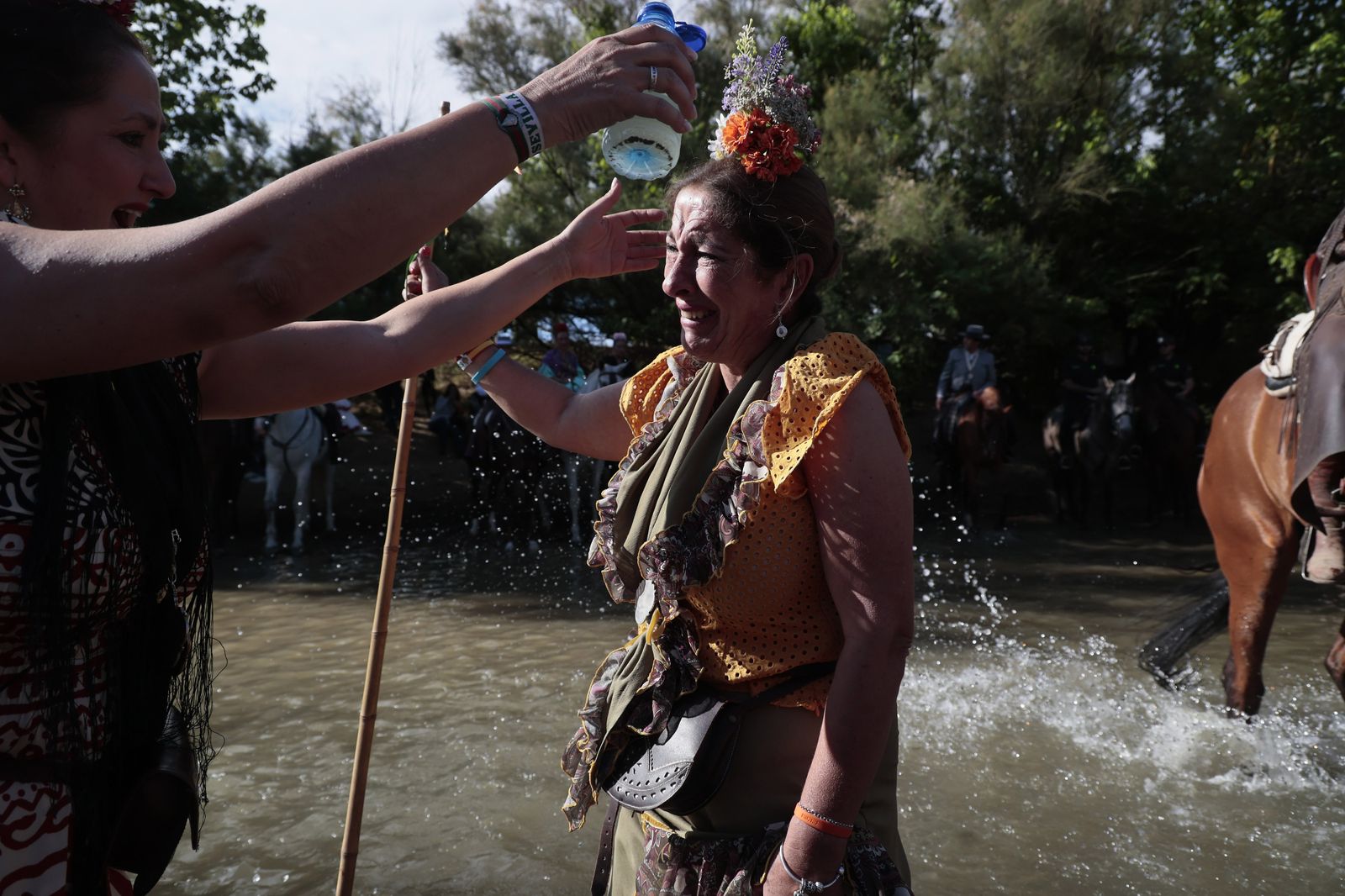 Las mejores imágenes del paso de Sevilla y Triana por el Quema