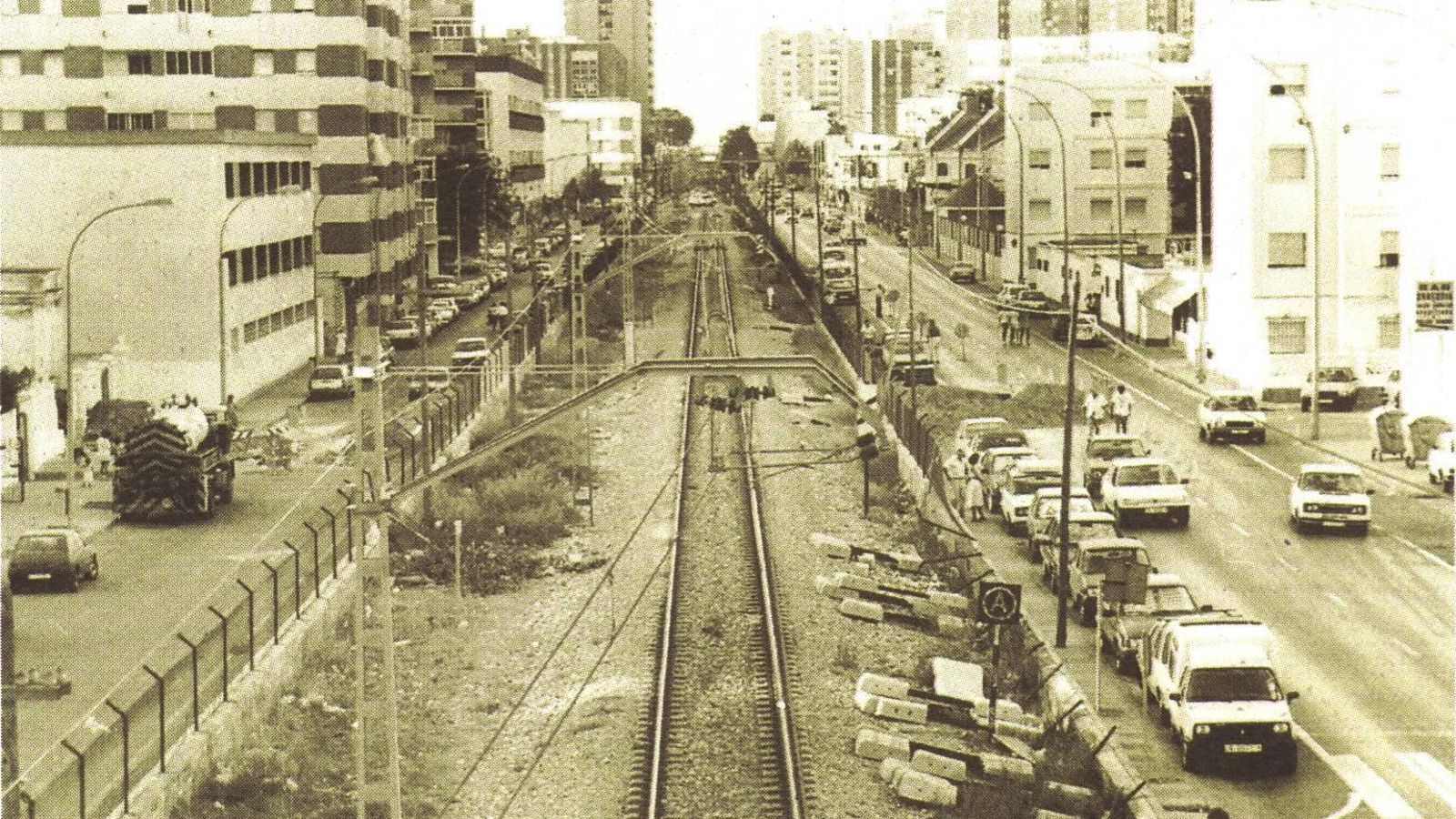 Via del tren, meses antes de su soterramiento