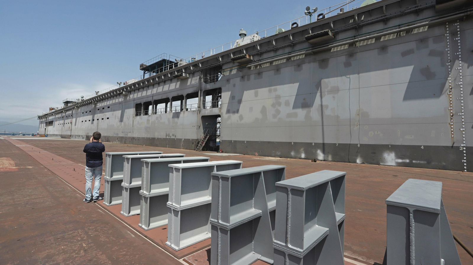 Las mejores fotos del nuevo dique flotante de Cernaval en San Roque