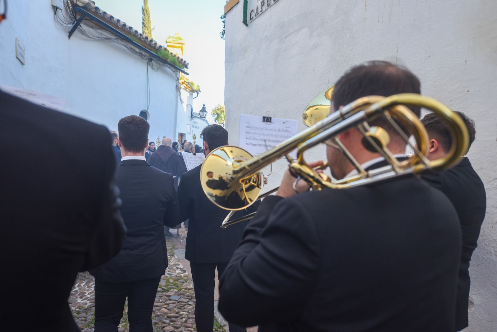 El traslado del Señor de la Sangre a la Catedral para el Vía Crucis de las Cofradías, en imágenes