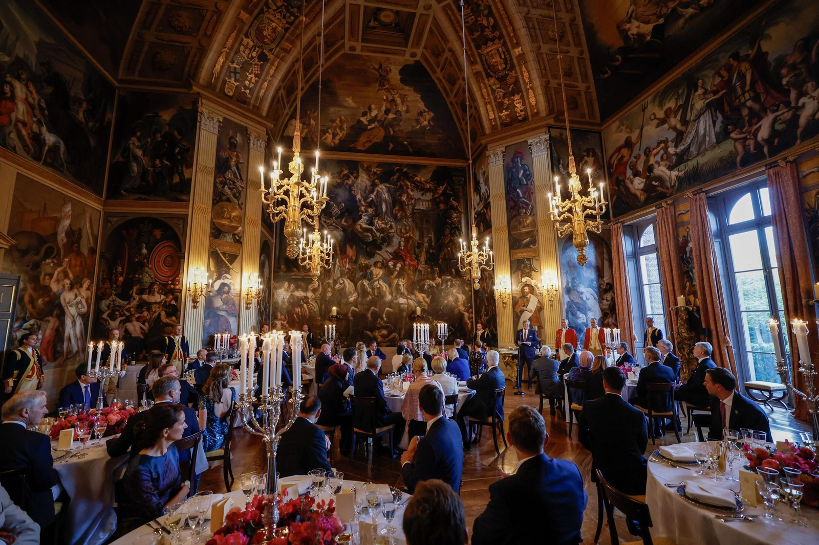 Las fotos de la cena inaugural de la cumbre de la OTAN en La Haya