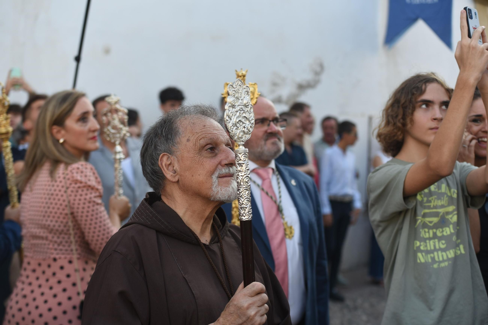 Las mejores imágenes de la procesión de la Divina Pastora de Capuchinos por las calles de Córdoba