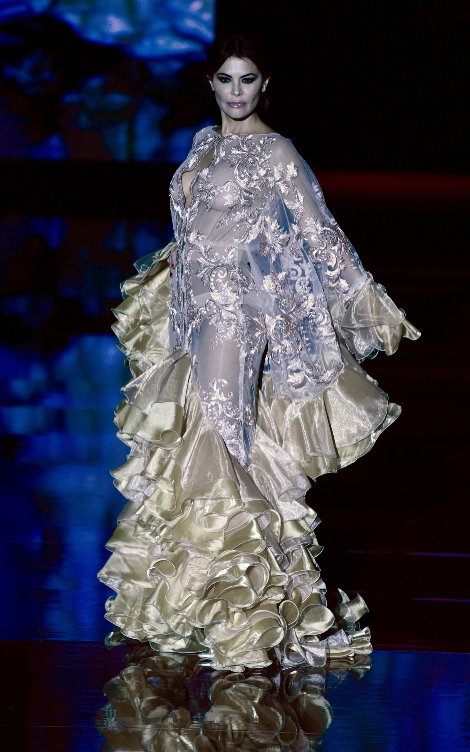 El desfile de Marco Zapata Costura en SIMOF 2022, todas las fotos