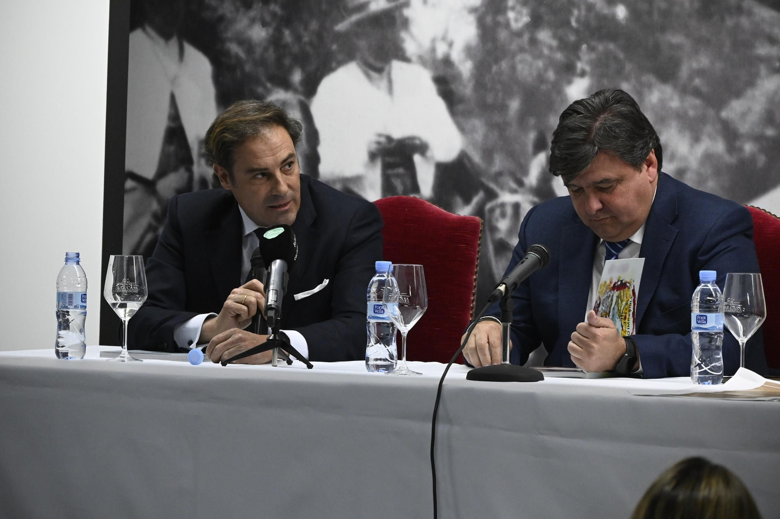 Presentación del Catálogo de la Exposición "Otorga lo Imposible" en imágenes