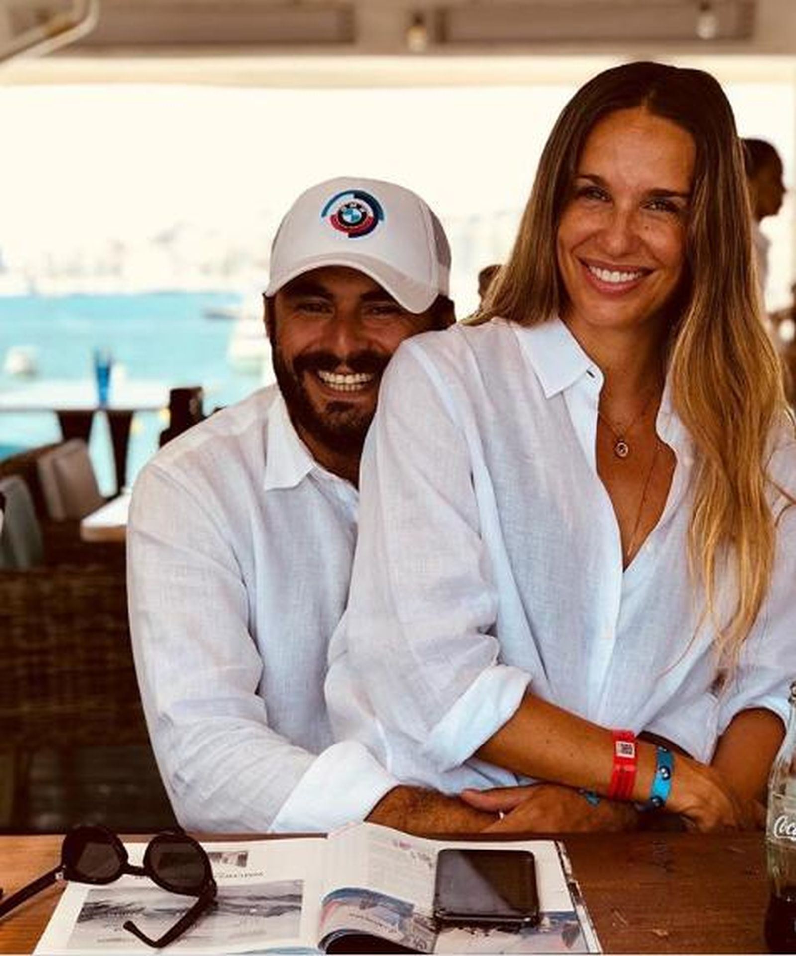 Carola y Emiliano, hace poco que celebraron su aniversario.