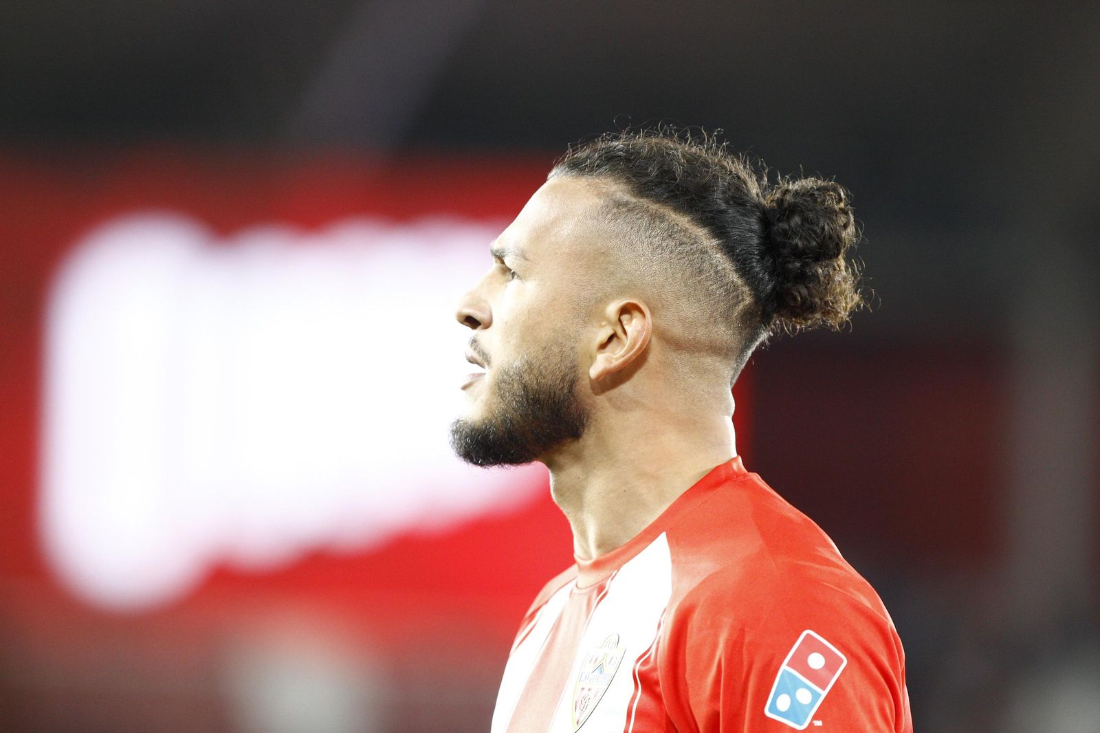 La U.D. Almería empata a uno contra el Cádiz y es campeón de invierno, en imágenes