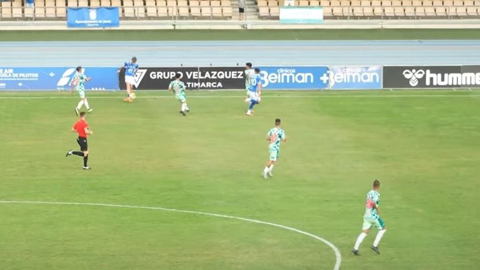 Sergio García parte en posición legal tras el pase de Yago Gandoy. Se señaló fuera de juego.