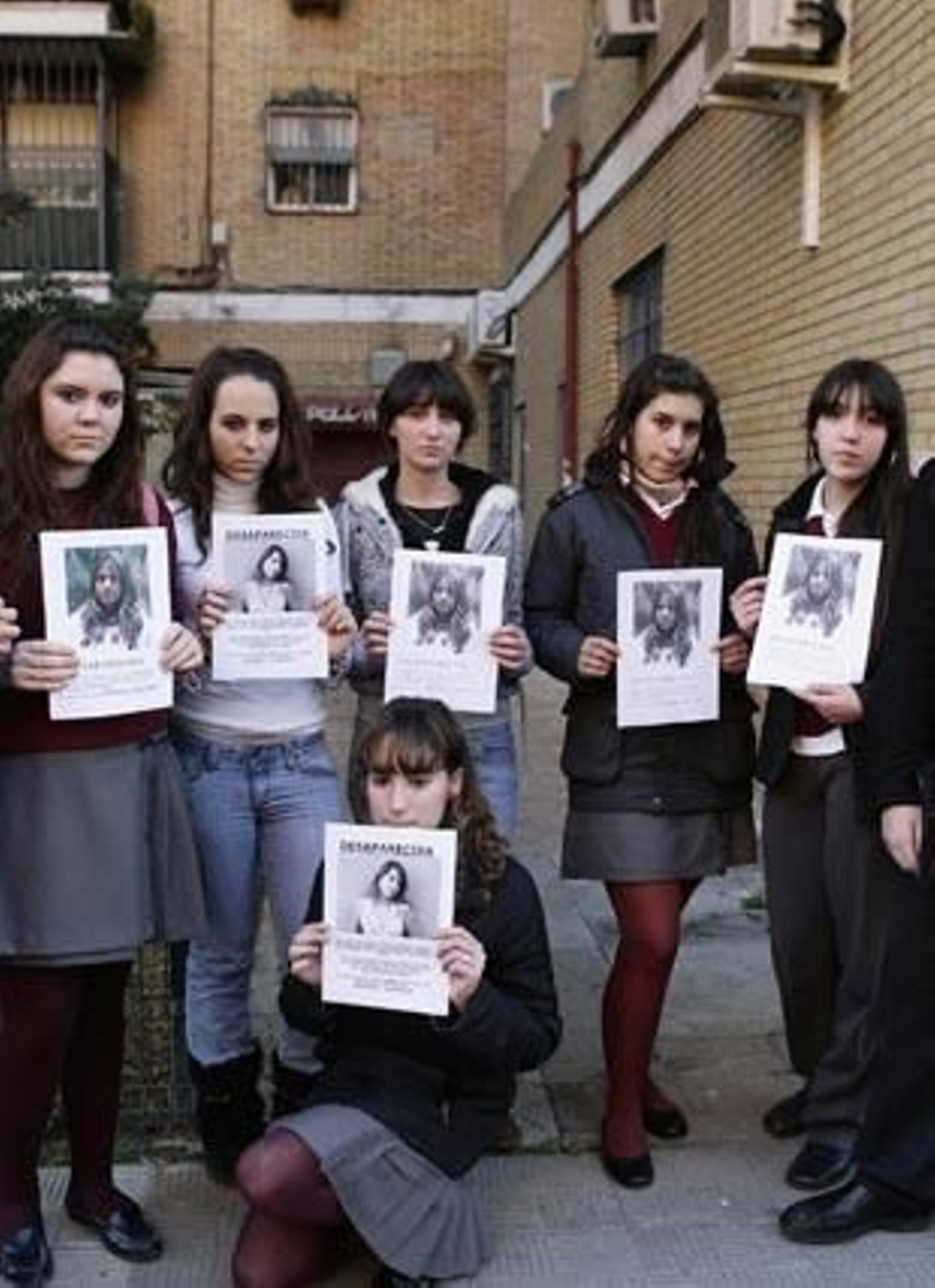 Las amigas y compañeras de colegio no paran de buscarla desde su desaparición.  Foto: Antonio Pizarro