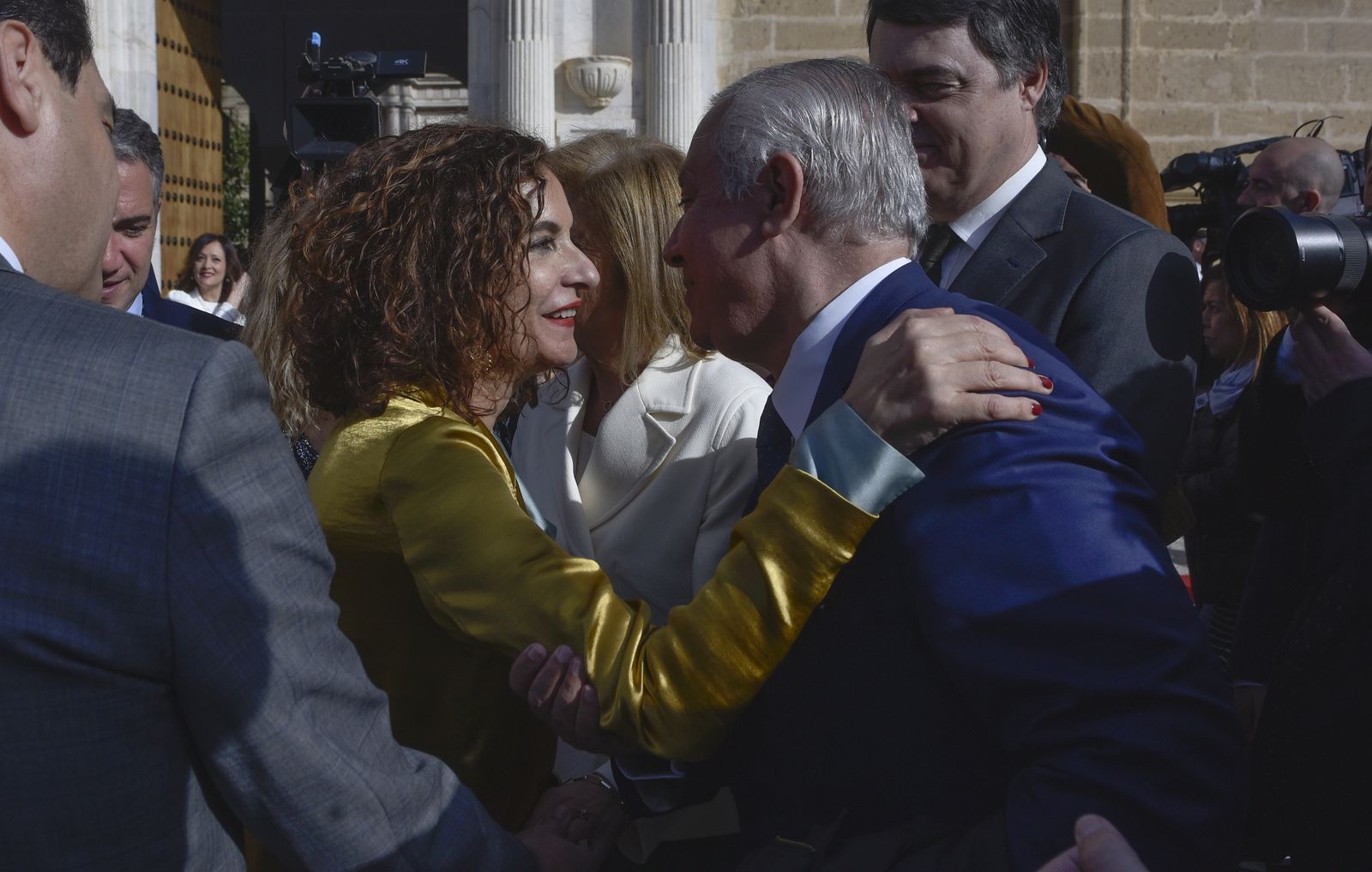 Acto institucional en el Pleno del Parlamento con motivo del Día de Andalucía