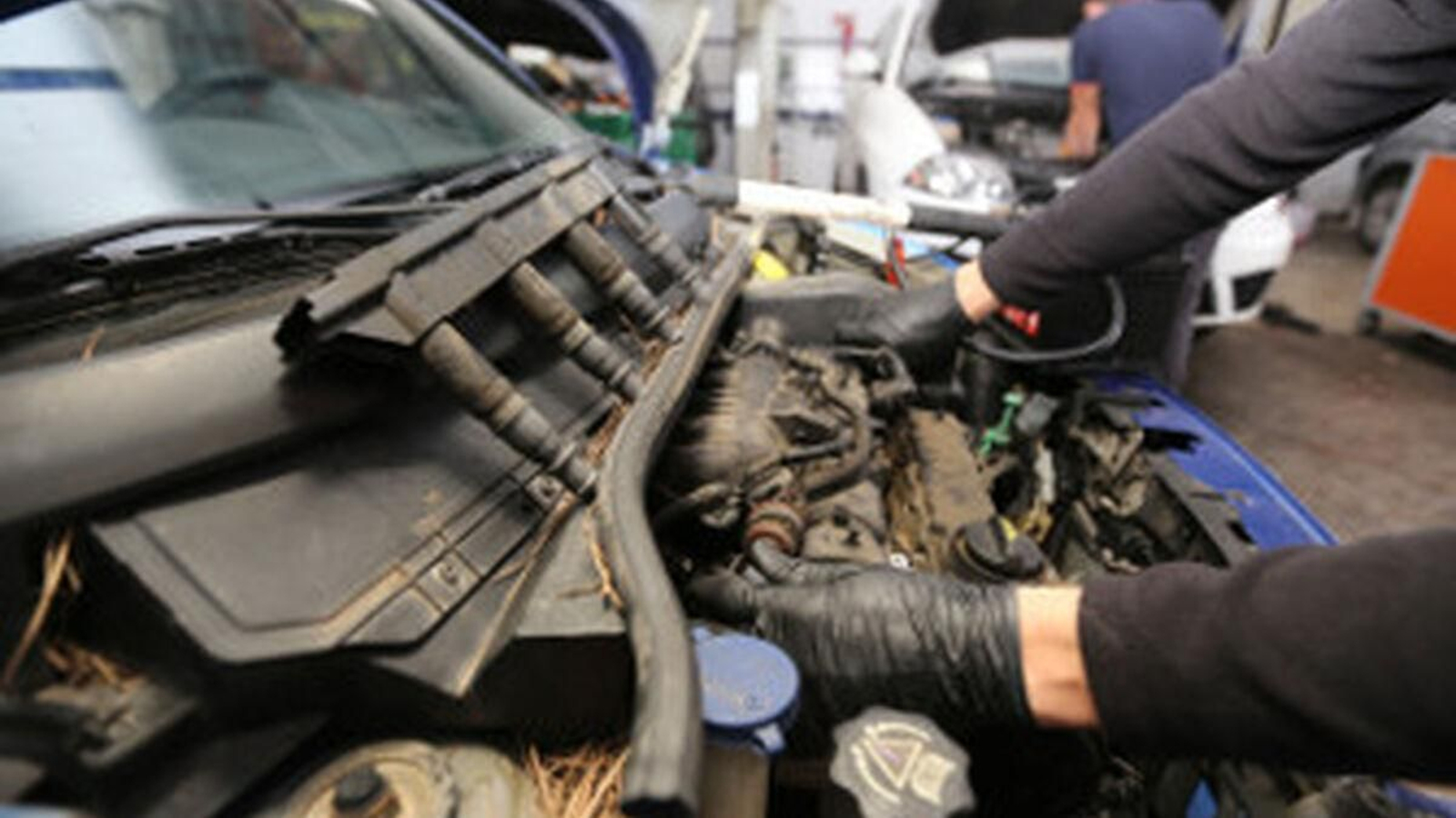Taller de coches en Cádiz