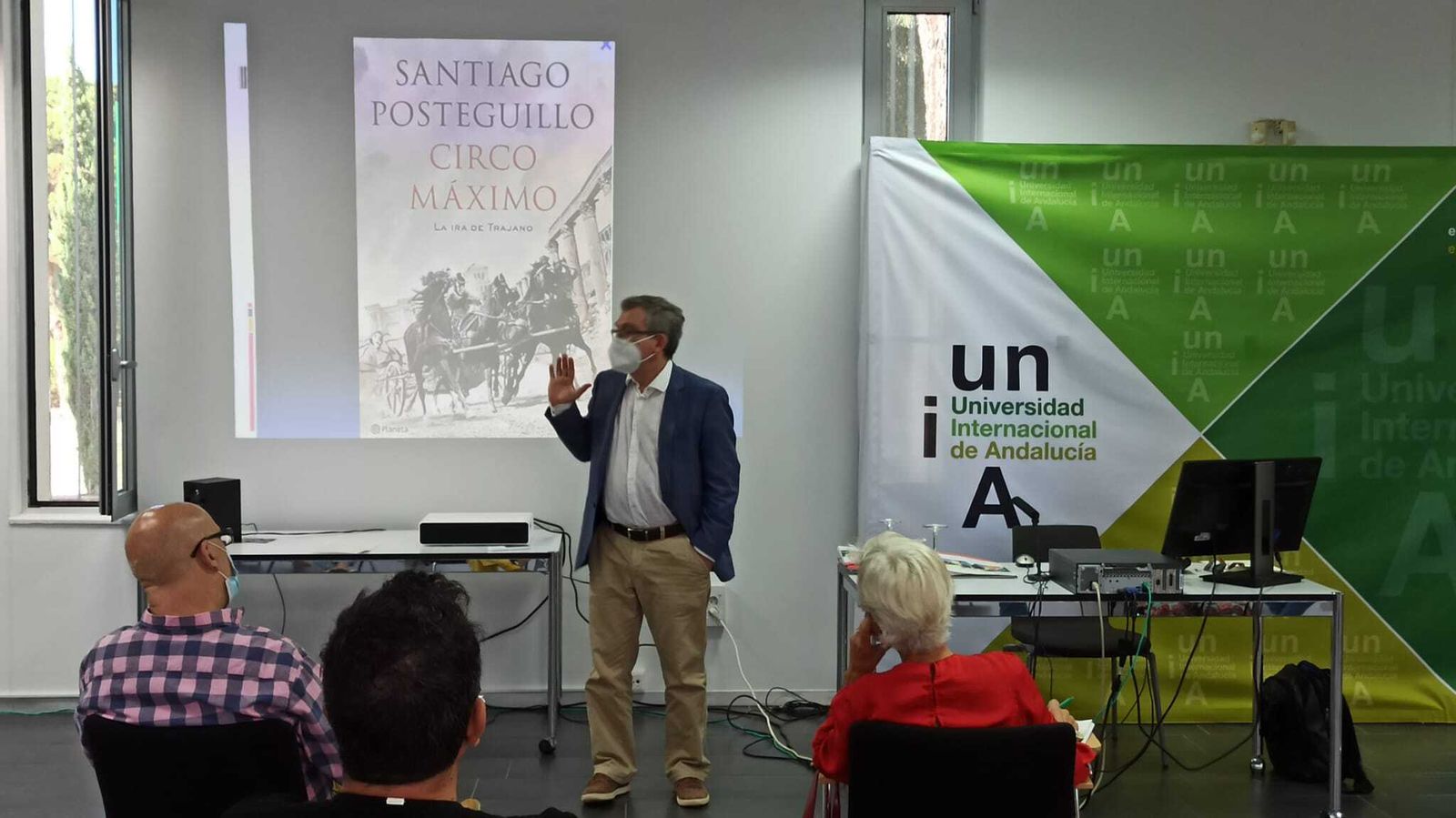 Santiago Posteguillo durante la inauguración del curso 'Andalucía, hechos y figuras en la Historia y la novela histórica'