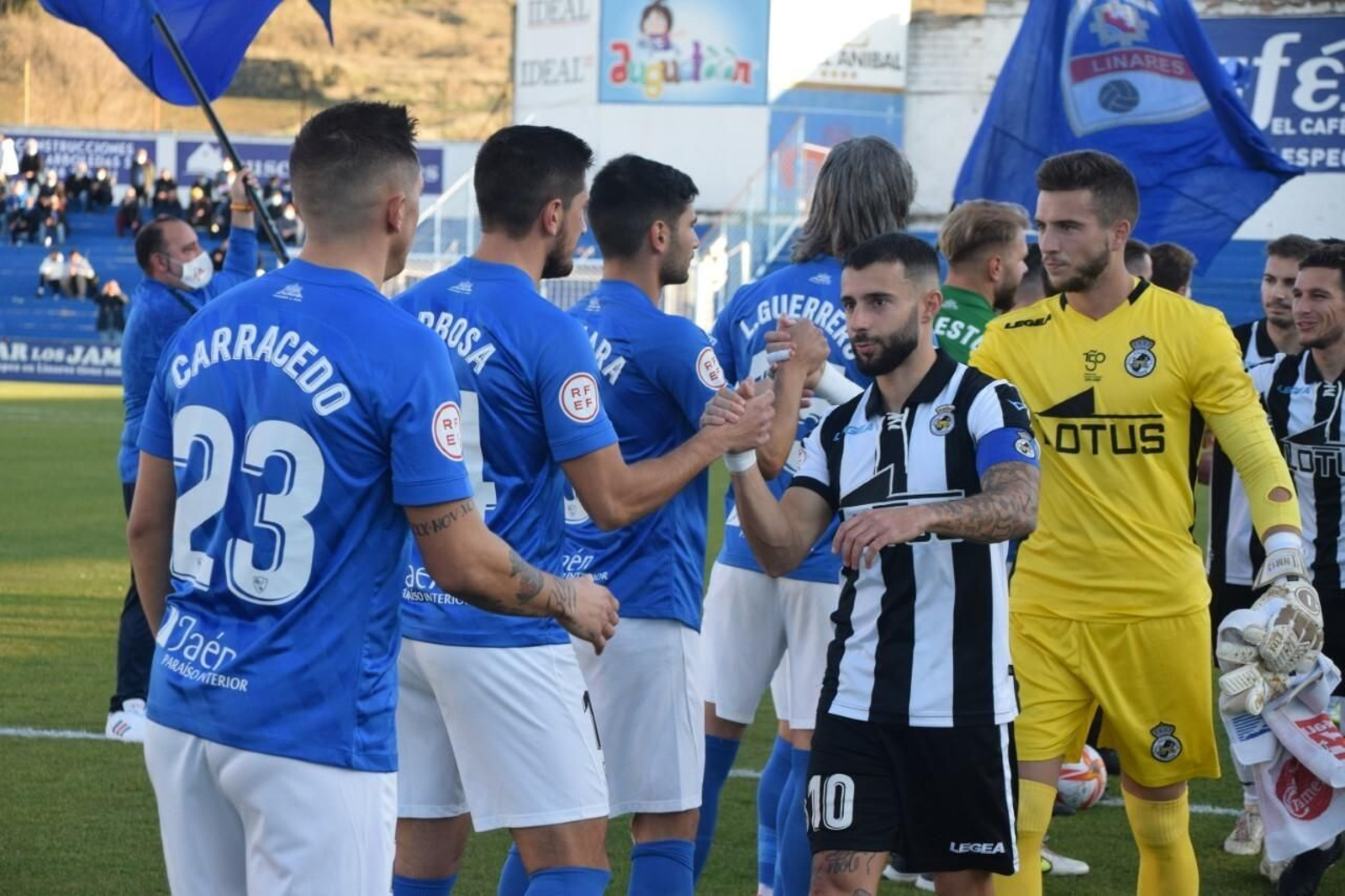 Las fotos del empate entre Linares Deportivo y Real Balompédica