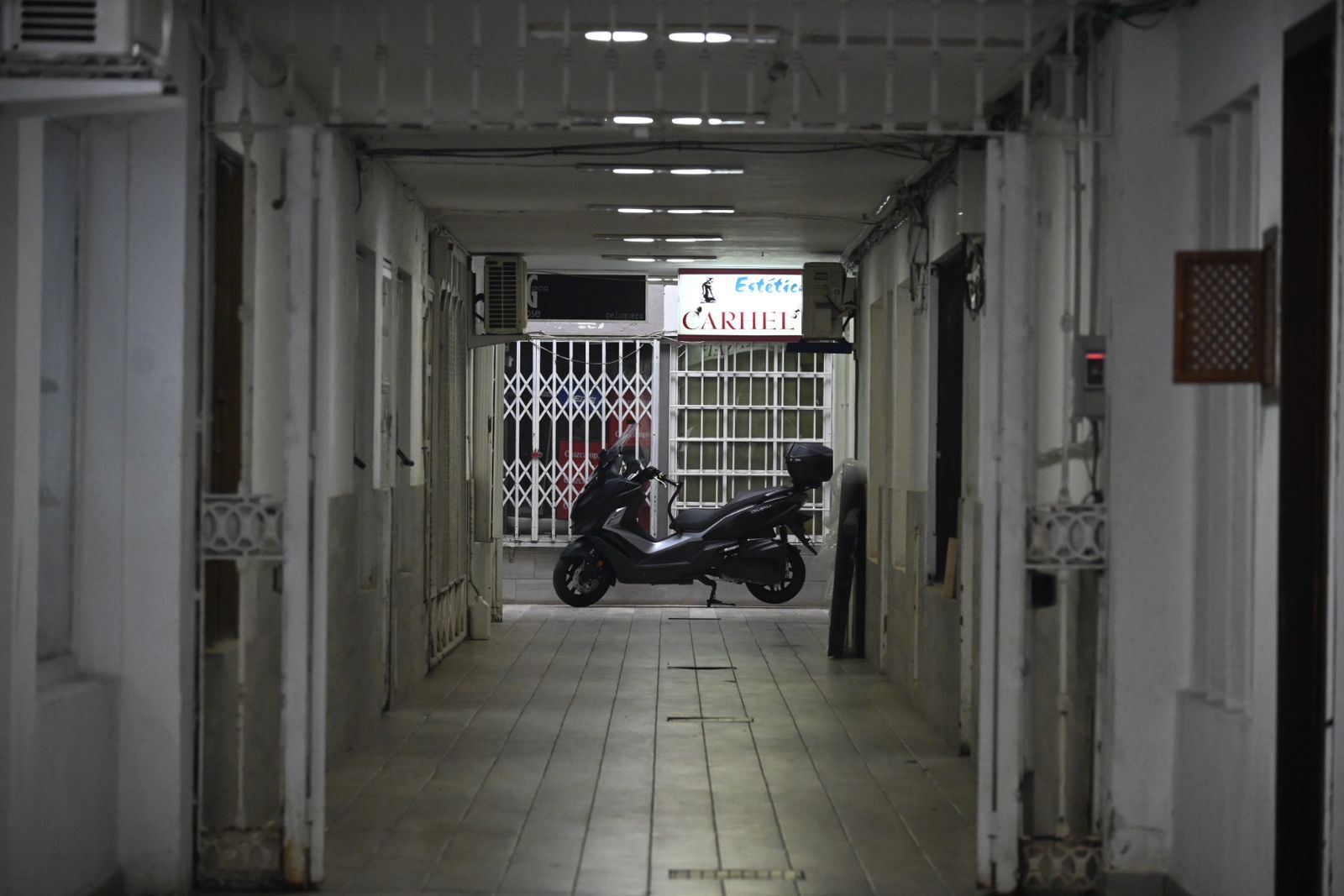 Imágenes de ambiente del viernes 8 de nobiembre en Huelva