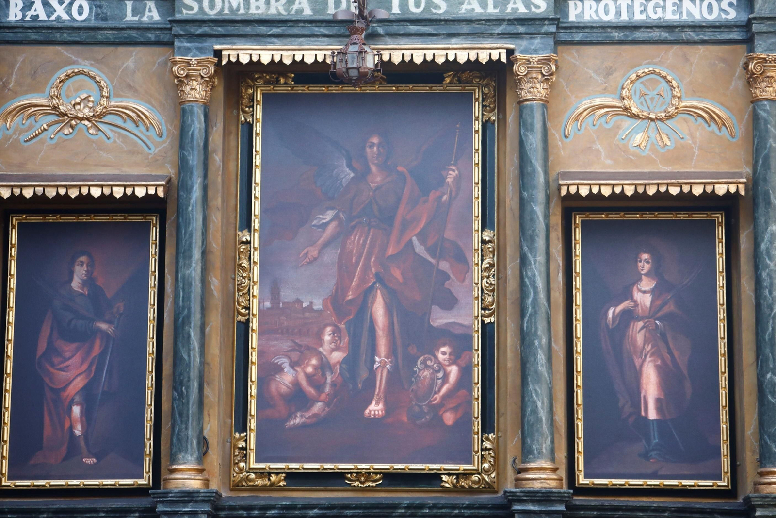 El retablo de San Rafael de la calle Lineros de Córdoba, en imágenes