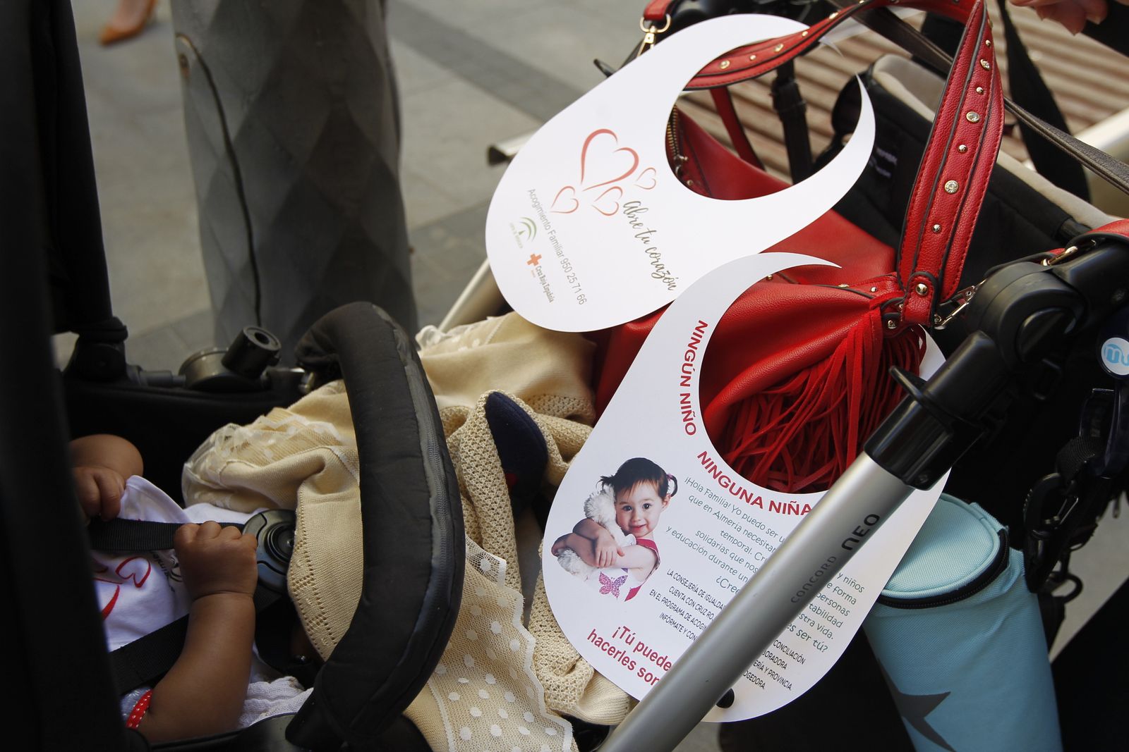 Programa acogimiento familiar.  Cruz Roja Almería