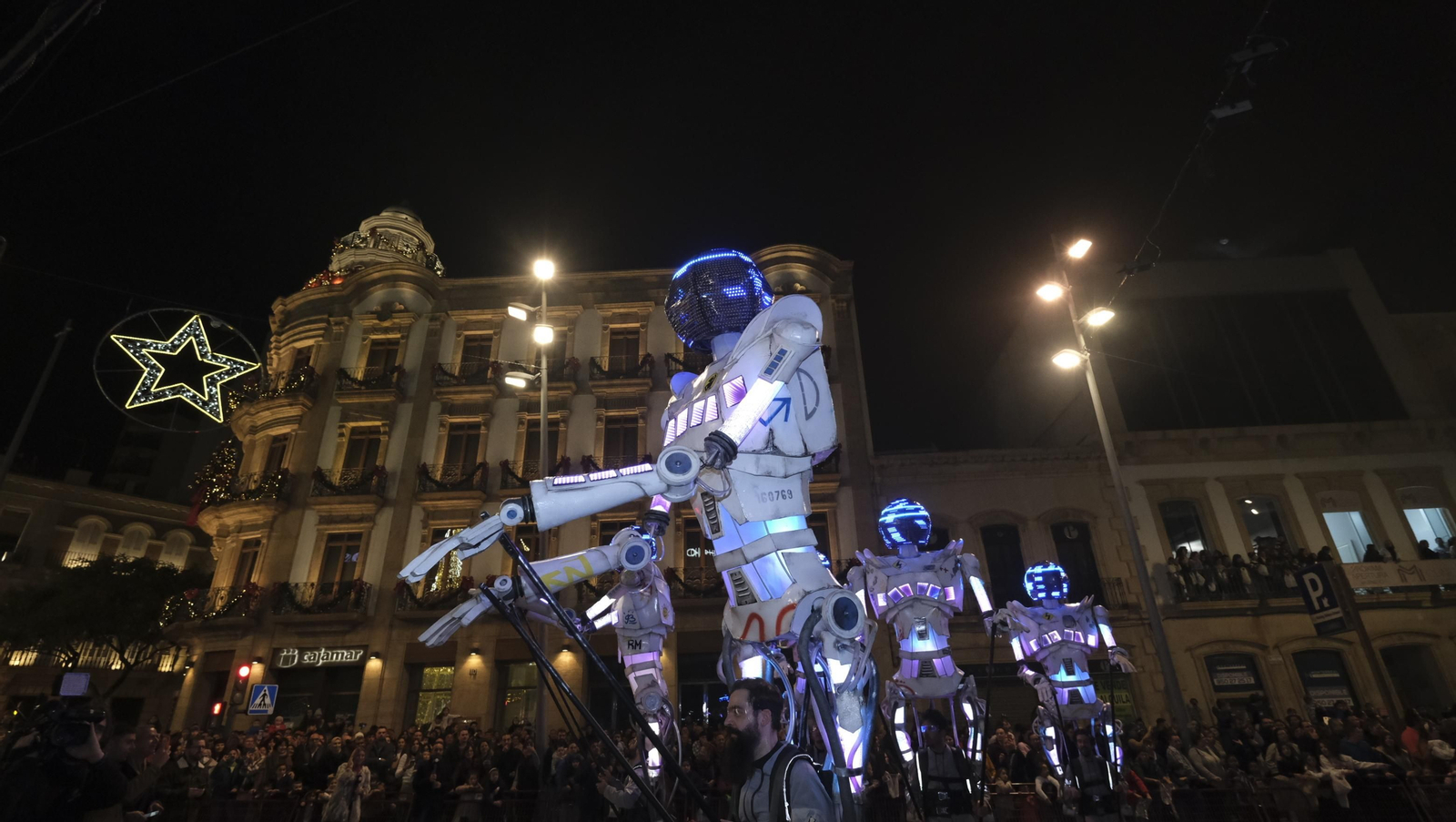 Imágenes de la Cabalgata de los Reyes Magos en Almería