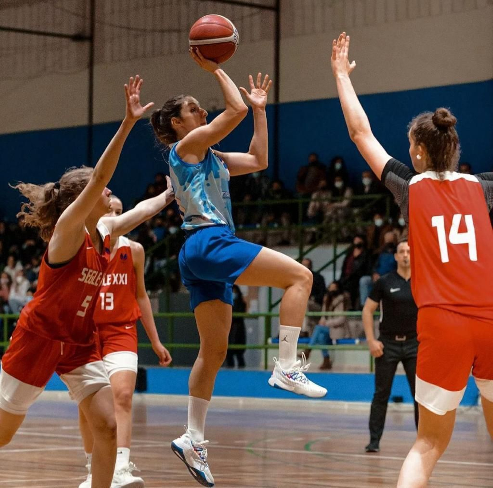 Clara Cáceres ficha por Unicaja Mijas