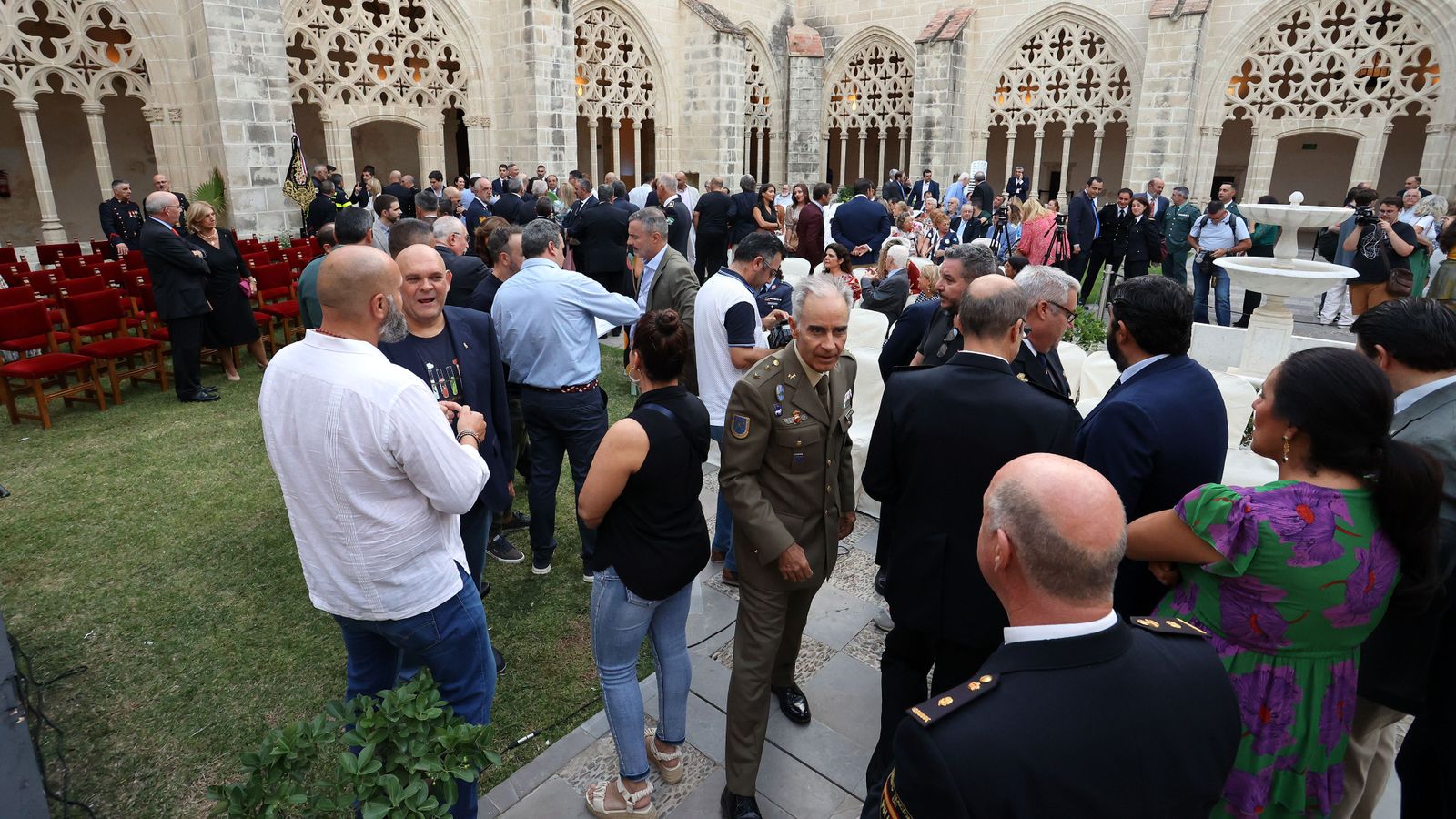 Entrega de medallas de la Asociación Santo Ángel de la Policía Nacional de Jerez