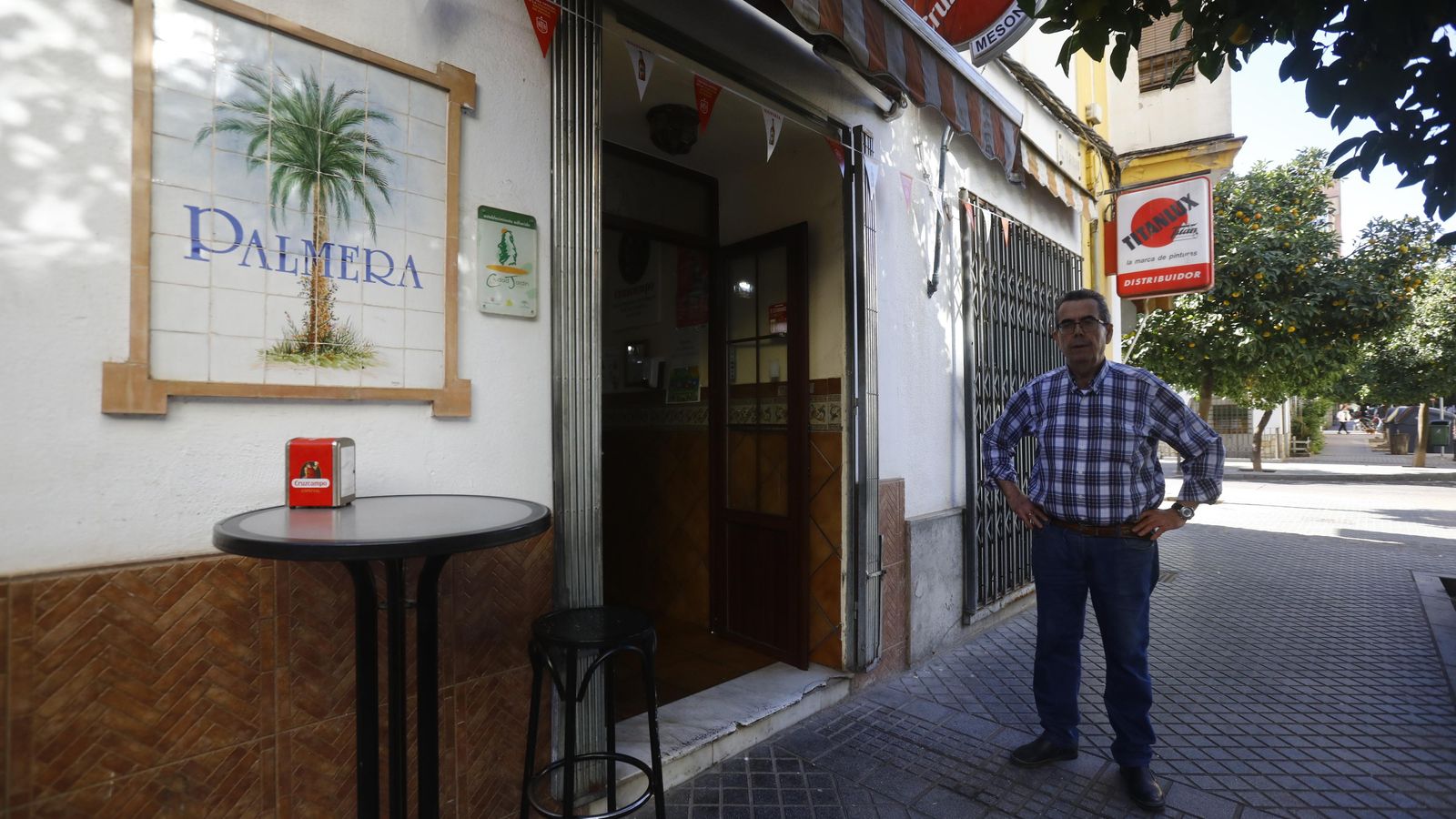 Fachada del bar La Pilarica.