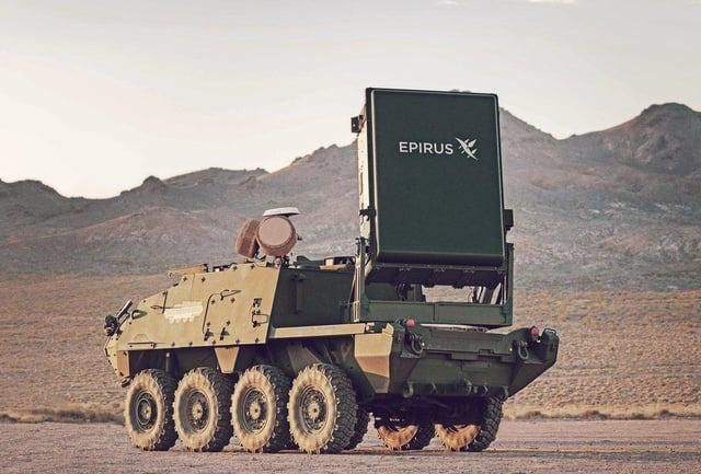 La nueva arma del Pentágono: un cañón de microondas que 'fríe' enjambres de drones