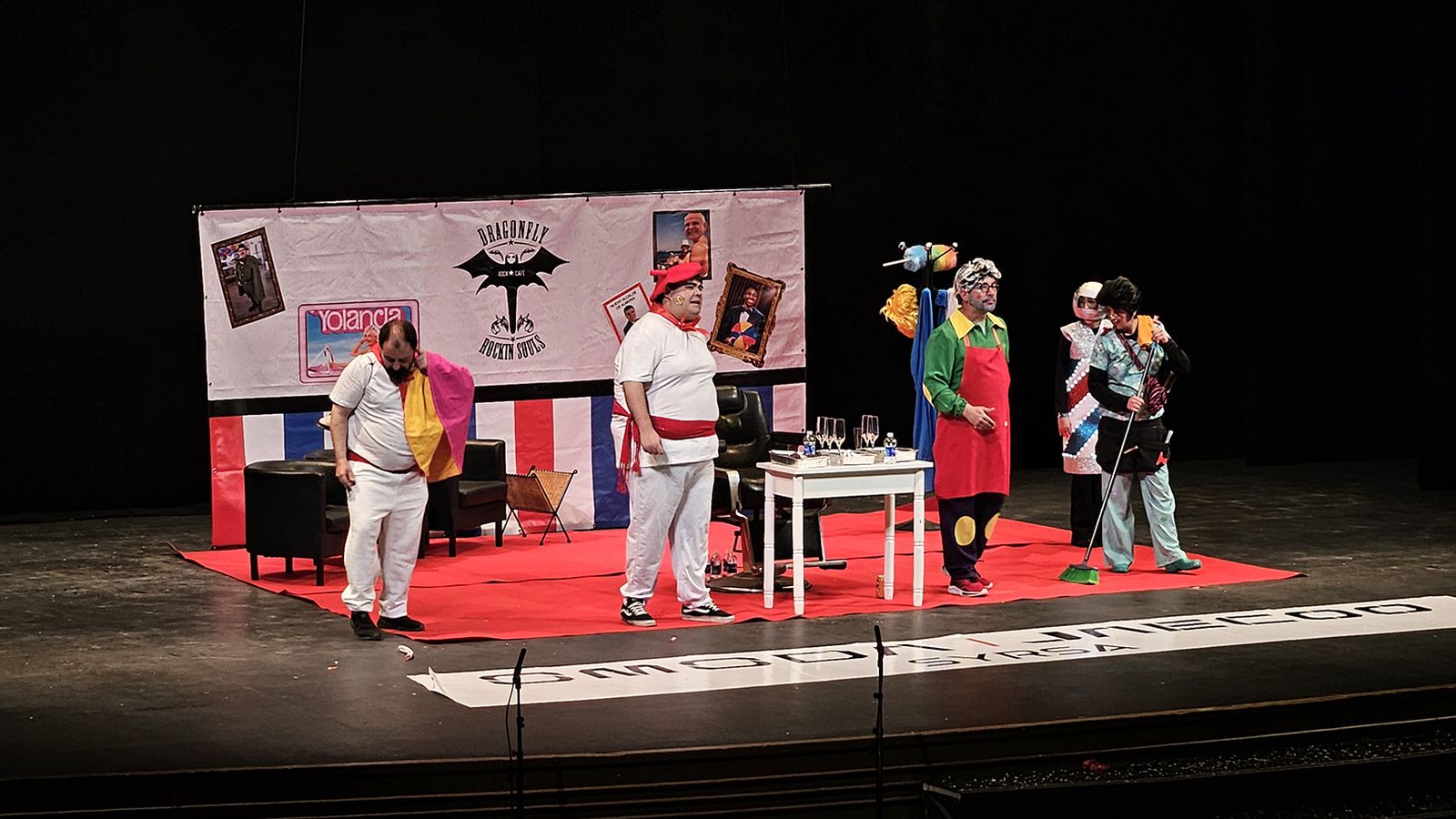 ‘Este año salimos por los pelos’ ganó en la modalidad de parodias.