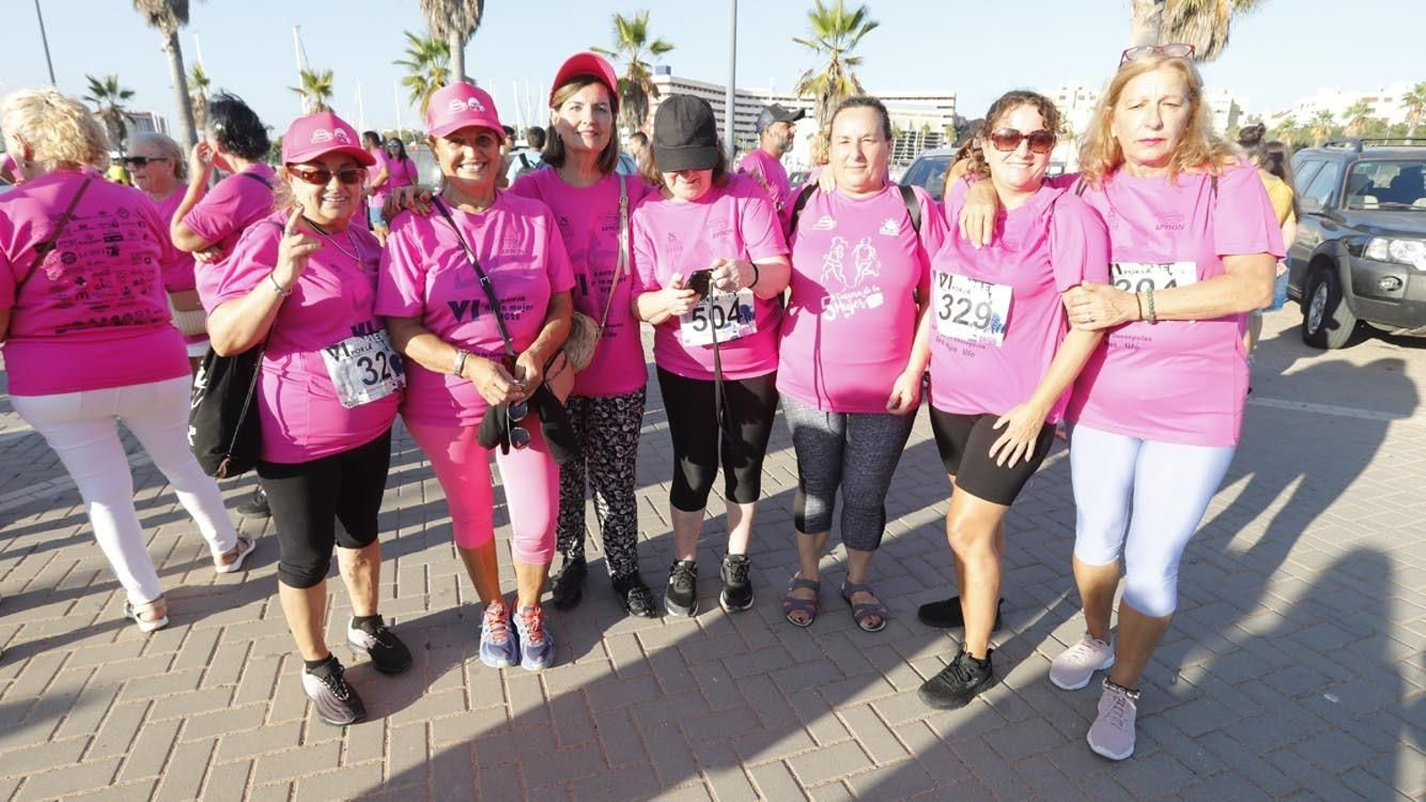 Fotos de la VI Carrera por la Mujer a beneficio de Apron