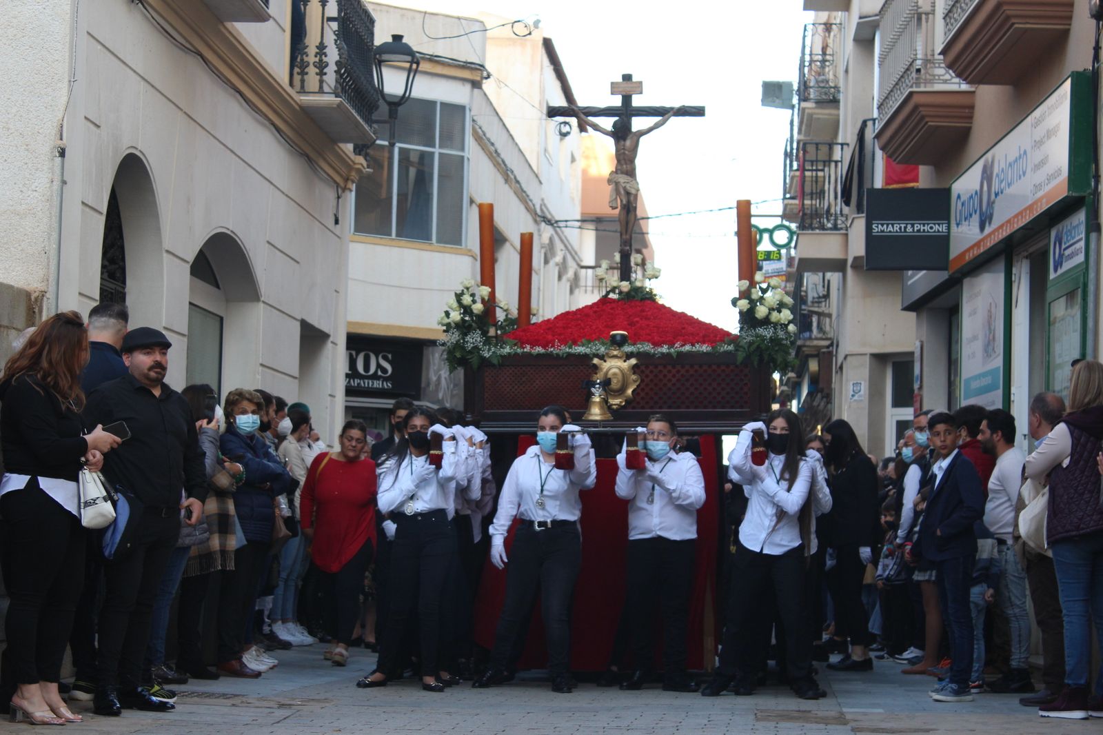 La procesión del Martes Santo en Vera, en imágenes