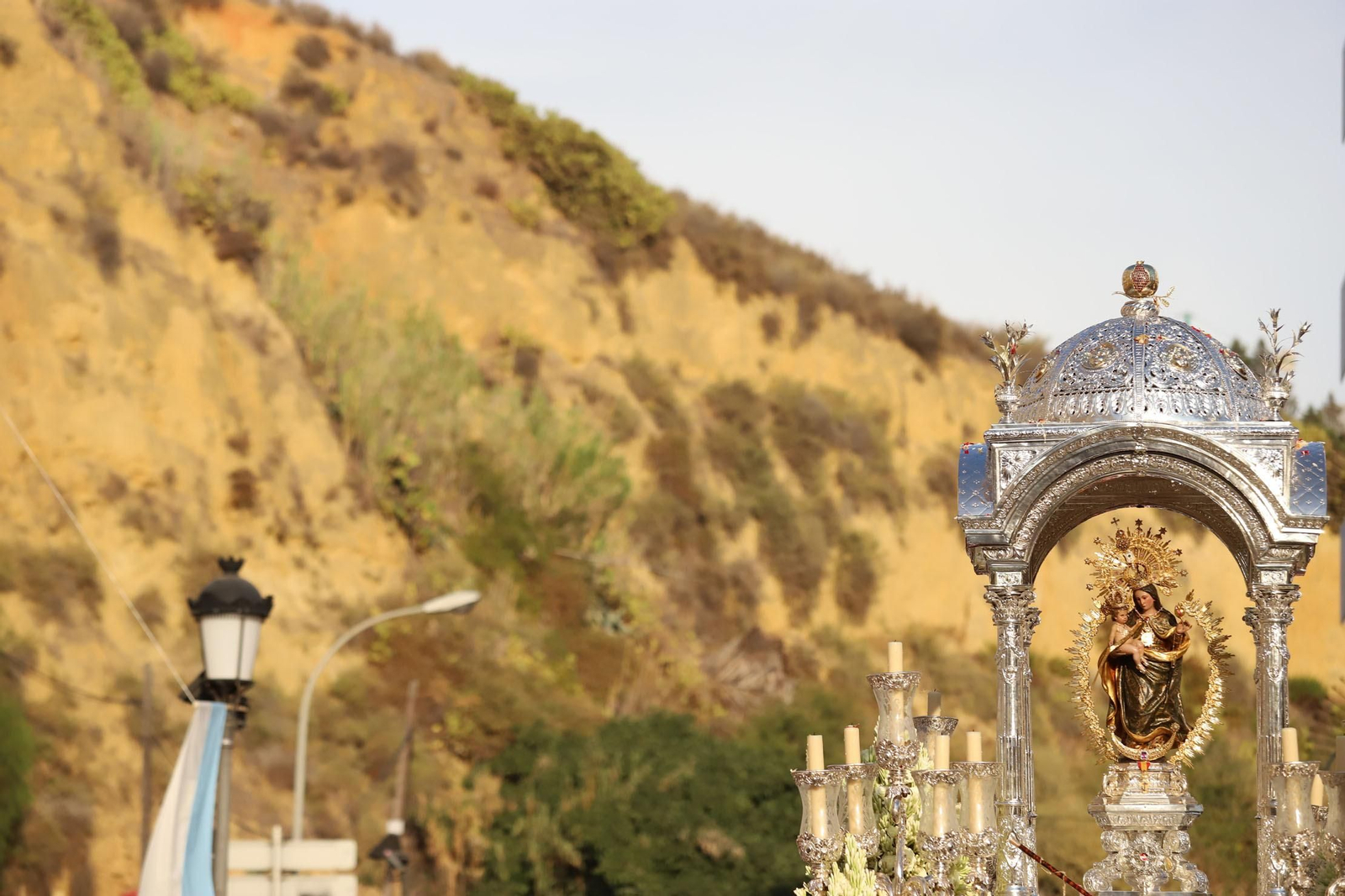 Traslado popular de la Virgen de la Cinta a su Santuario