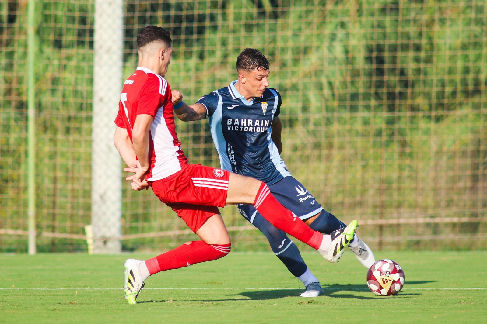 Las mejores fotos del amistoso entre el Córdoba CF y el Al Arabi en Oliva