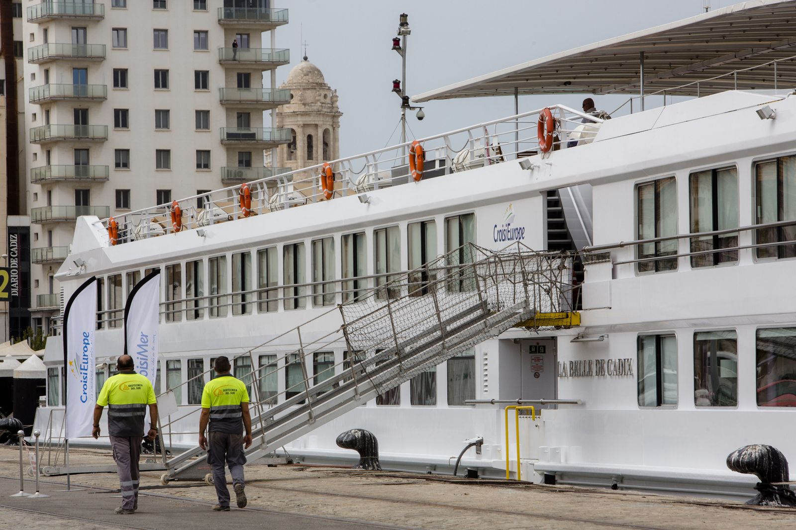 La ‘Belle de Cadix’, atracado ayer por la mañana en el puerto de Cádiz.