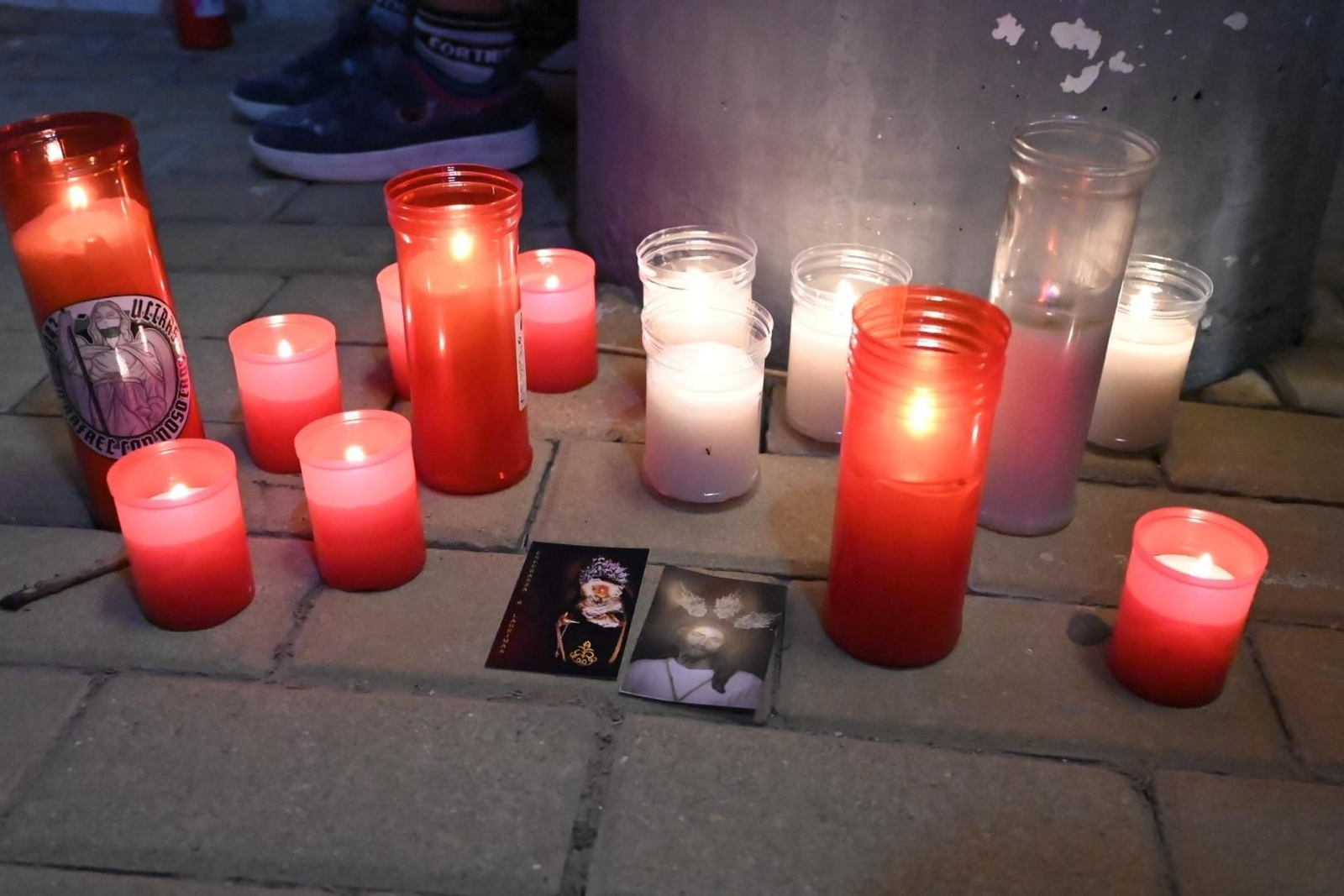 El homenaje del Córdoba CF a Álvaro Prieto a las puertas de El Arcángel, en imágenes