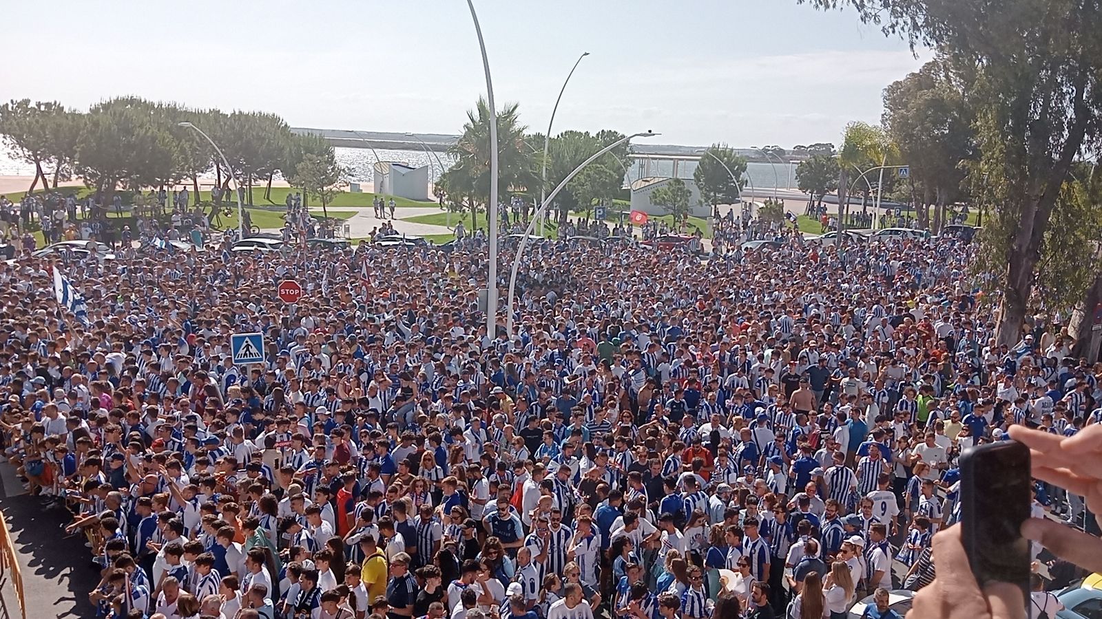 Imágenes del ascenso del Recreativo de Huelva contra el Cacereño