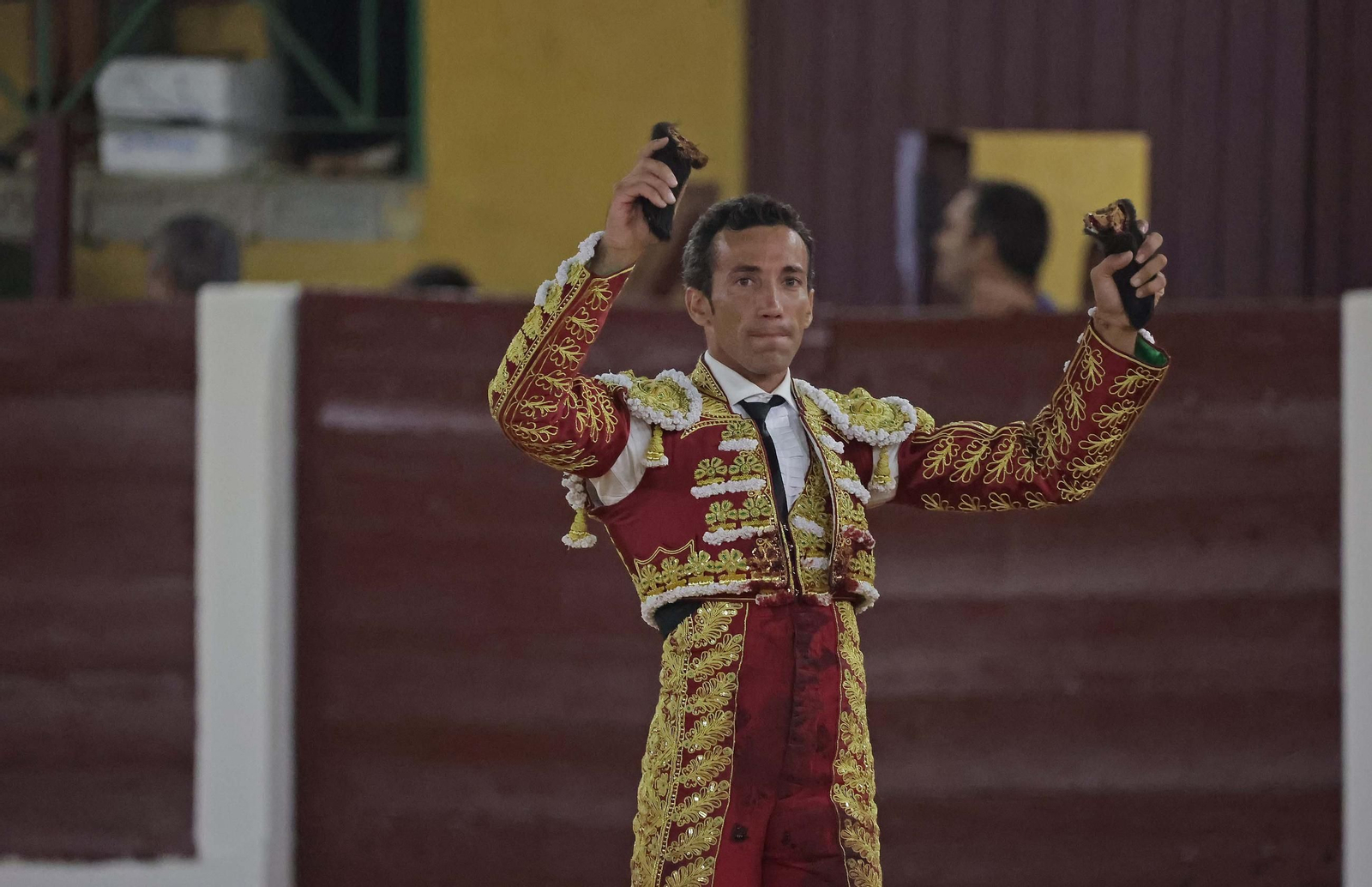 Fotos de la corrida del viernes de la Feria de La Línea: Morante de la Puebla, Talavante y David de Miranda Fotos de la corrida del viernes de la Feria de La Línea: Morante de la Puebla, Talavante y David de Miranda