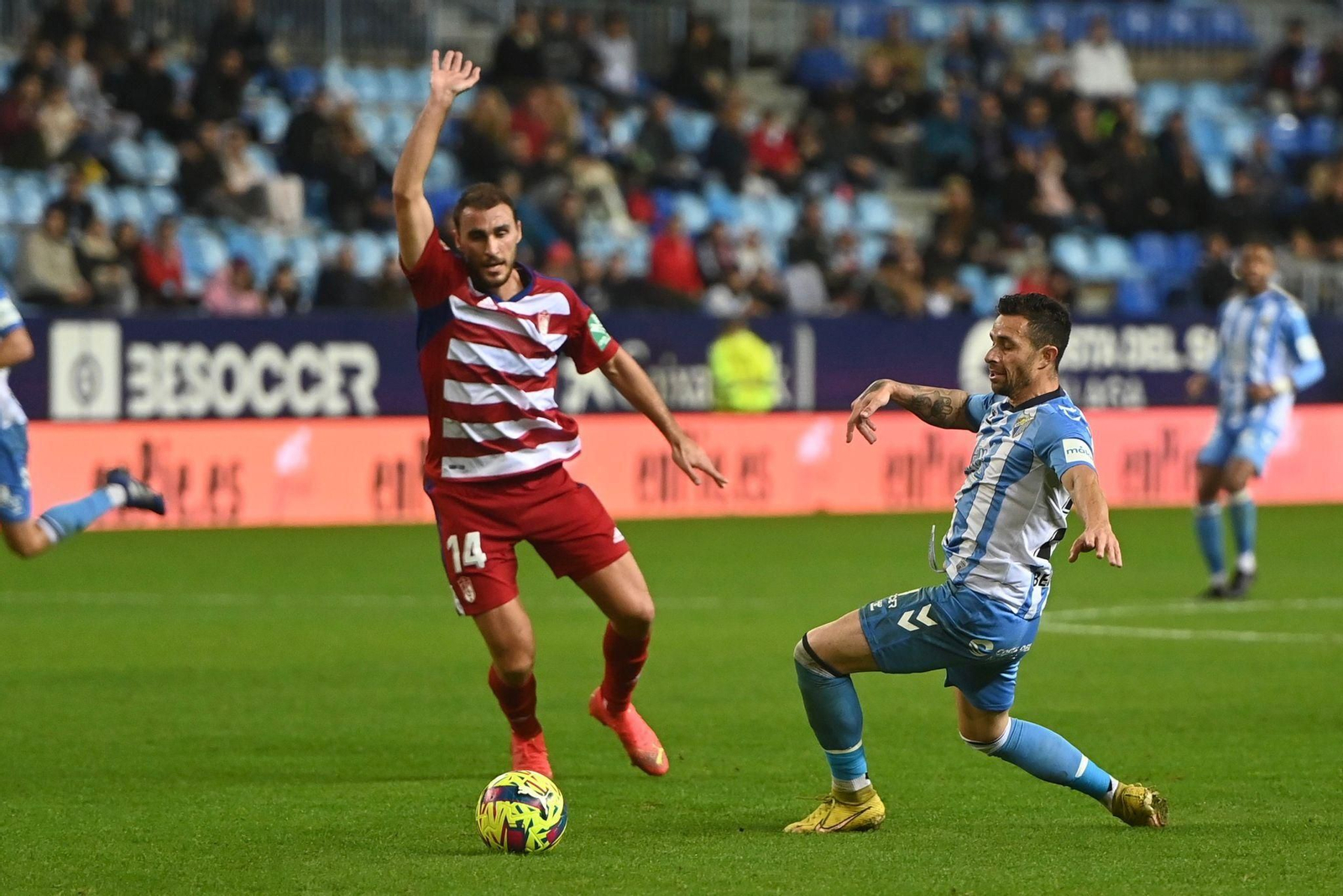 El Málaga CF - Granada CF, en fotos