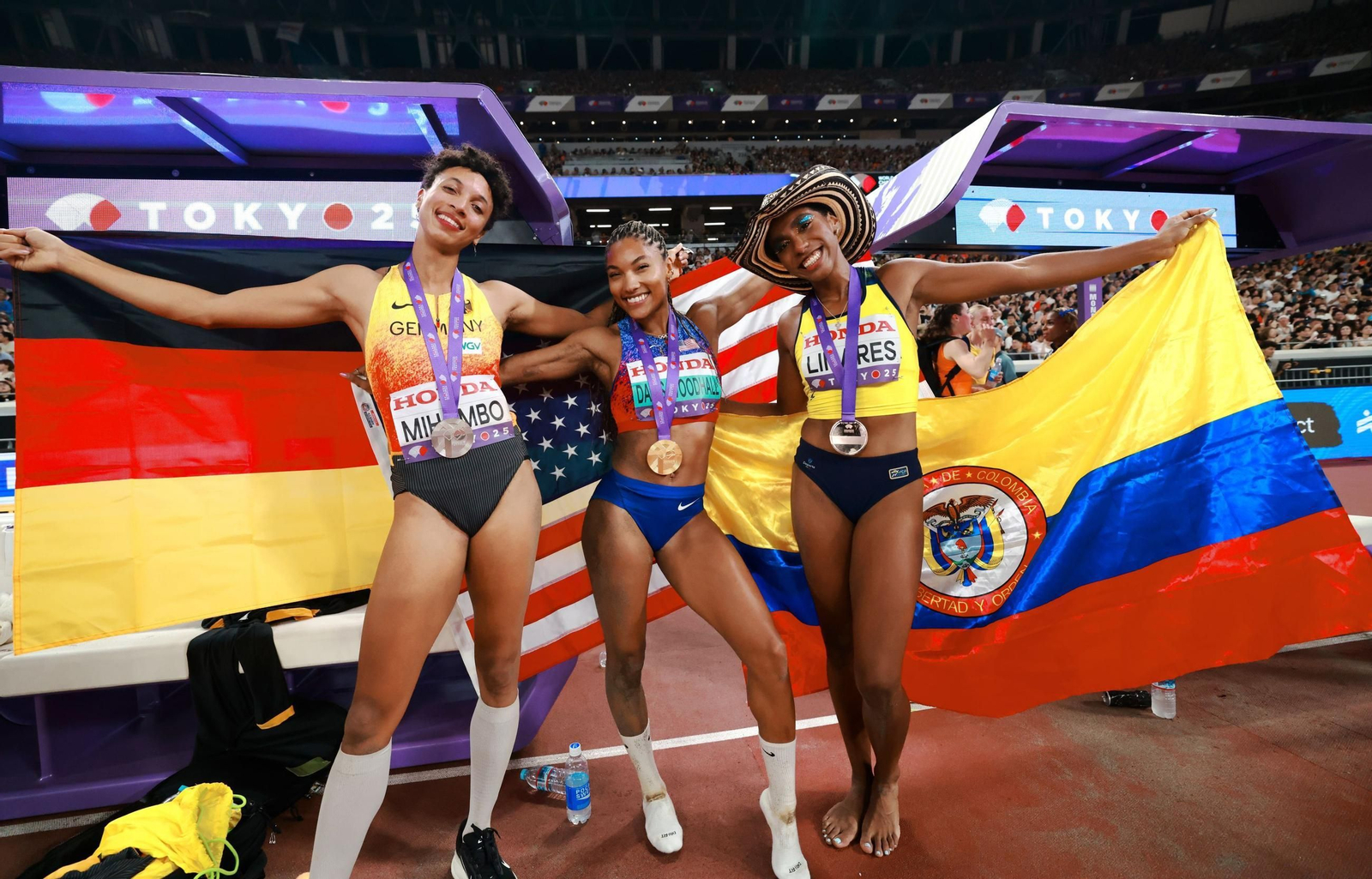 Las mejores imágenes del triunfo de Seville en 100 metros y del resto del Mundial de atletismo
