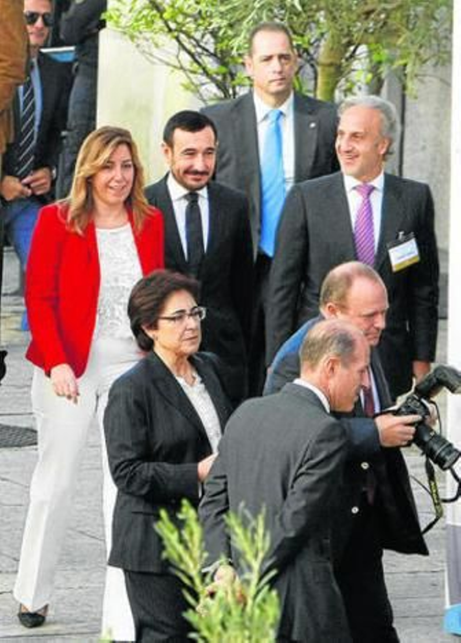 La presidenta de la Junta y su delegado territorial en la provincia, ayer en Jerez.