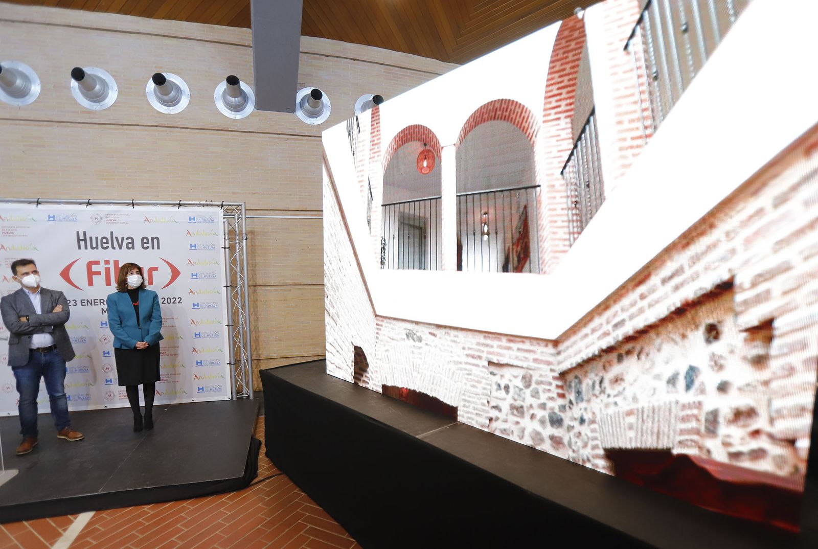 Imágenes de la presentación "Huelva en Fitur" en el foro Iberoamericano de la Rábida