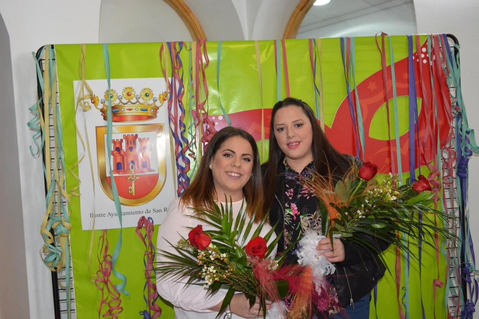 Dorina Blanca y Paula González, diosa y ninfa del carnaval de San Roque.