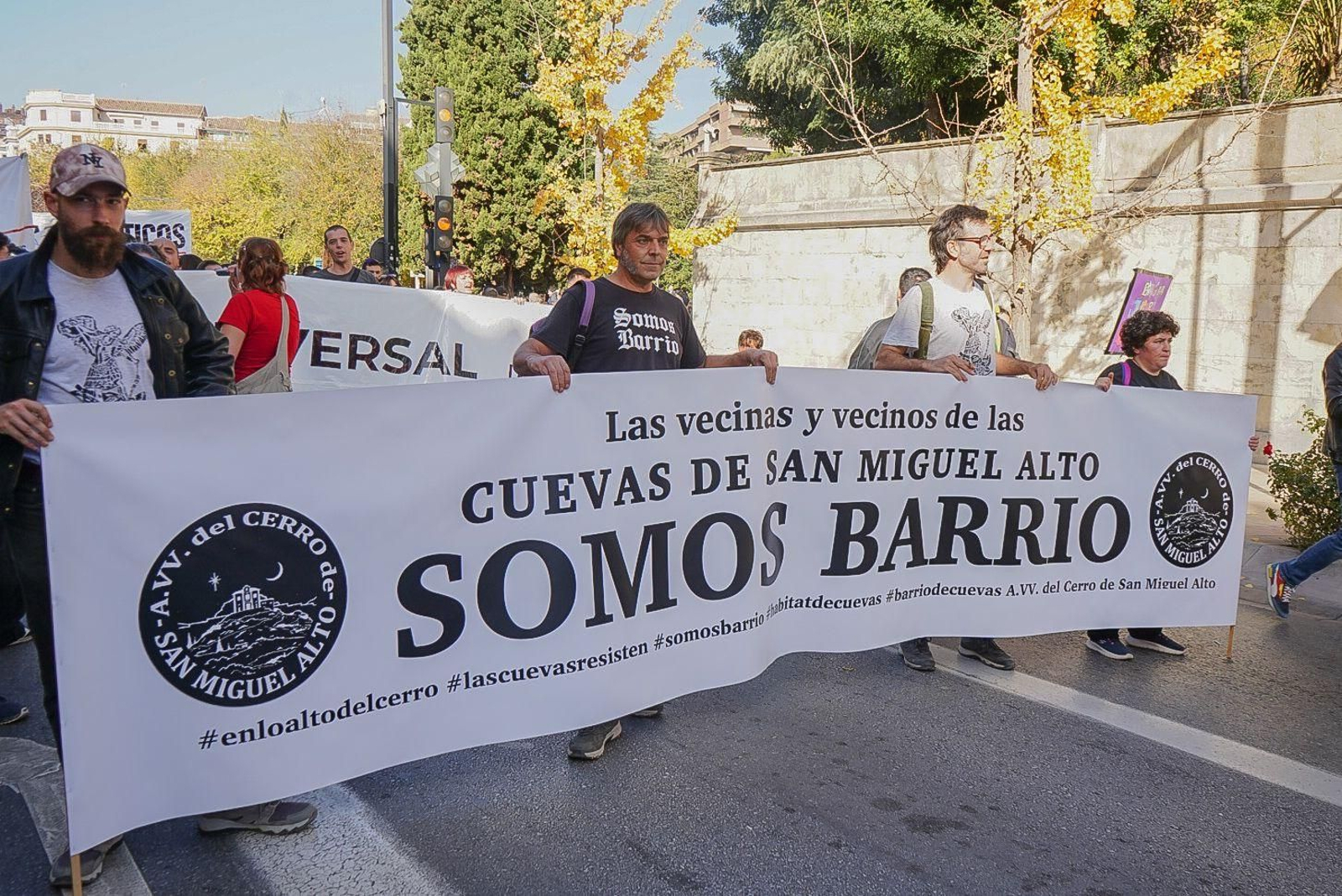 Todas las imágenes de la manifestación de Granada contra el "negocio de la vivienda"