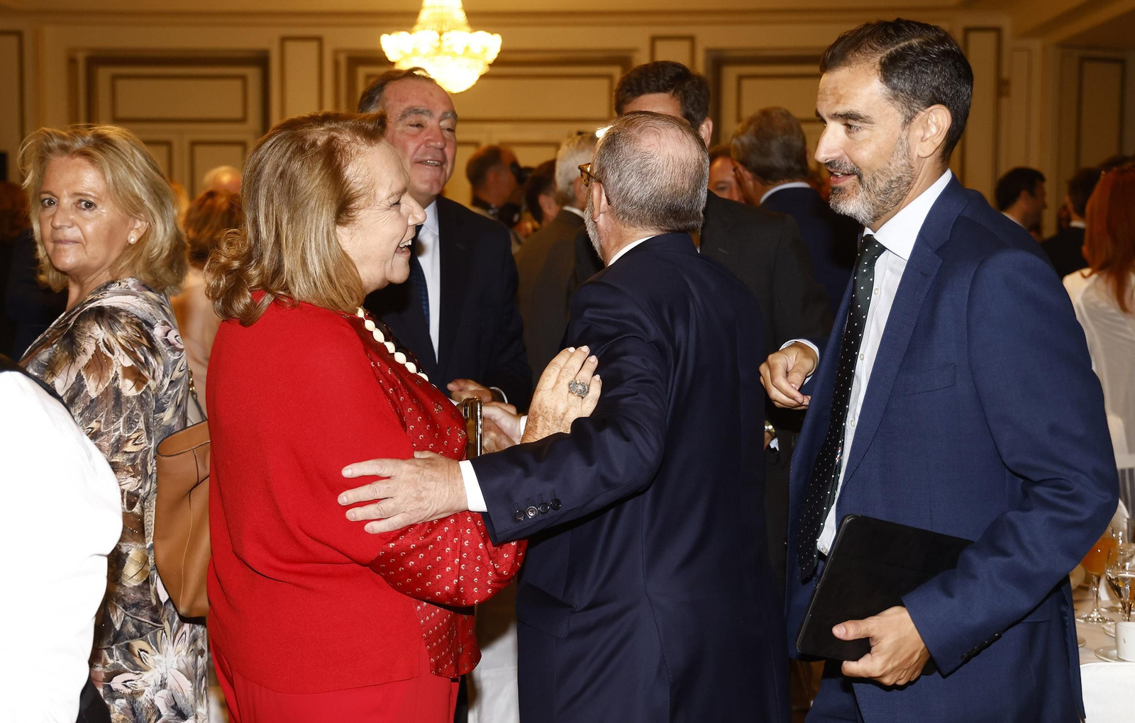 Foro Joly con Juanma Moreno en Madrid, todas las imágenes