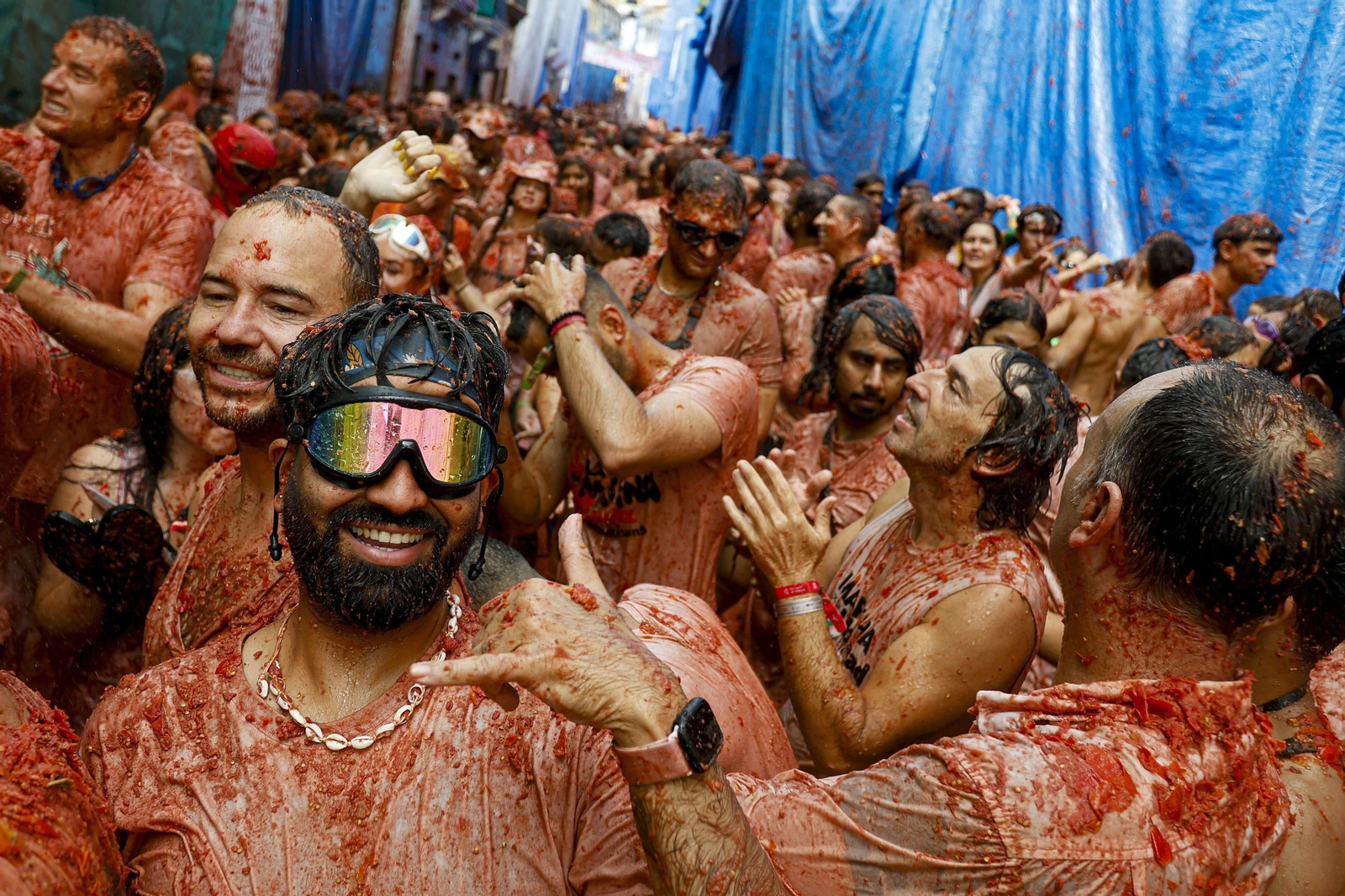Las mejores fotos de la Tomatina de Buñuel 2025