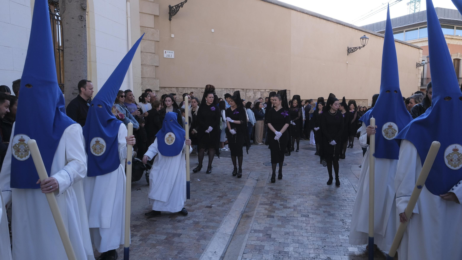 La procesión de Prendimiento en Almería, en imágenes