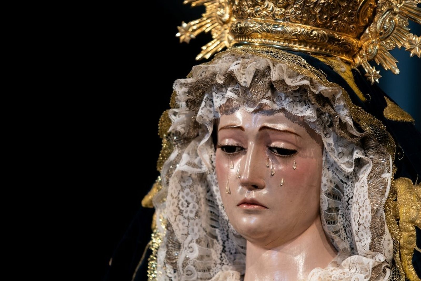 Virgen de los Dolores, del siglo XVIII y atribuida a Petroni.