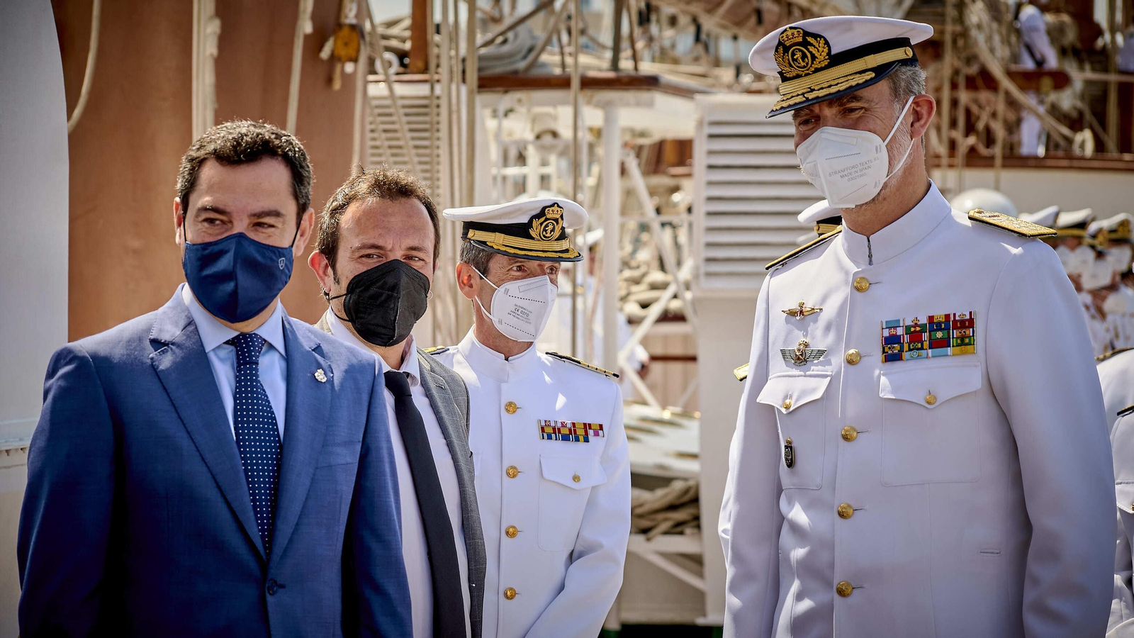 Recibimiento al buque escuela de la Armada española 'Juan Sebastián de Elcano'